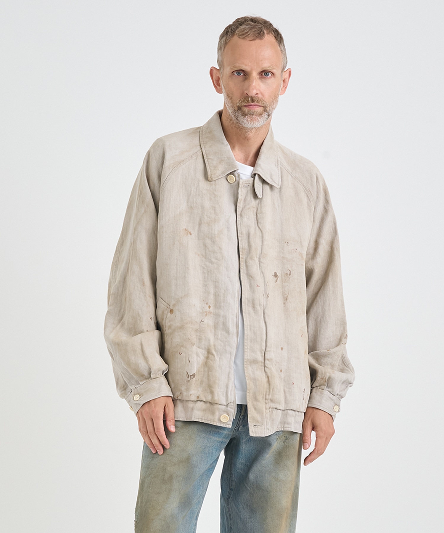 OFF WHITE