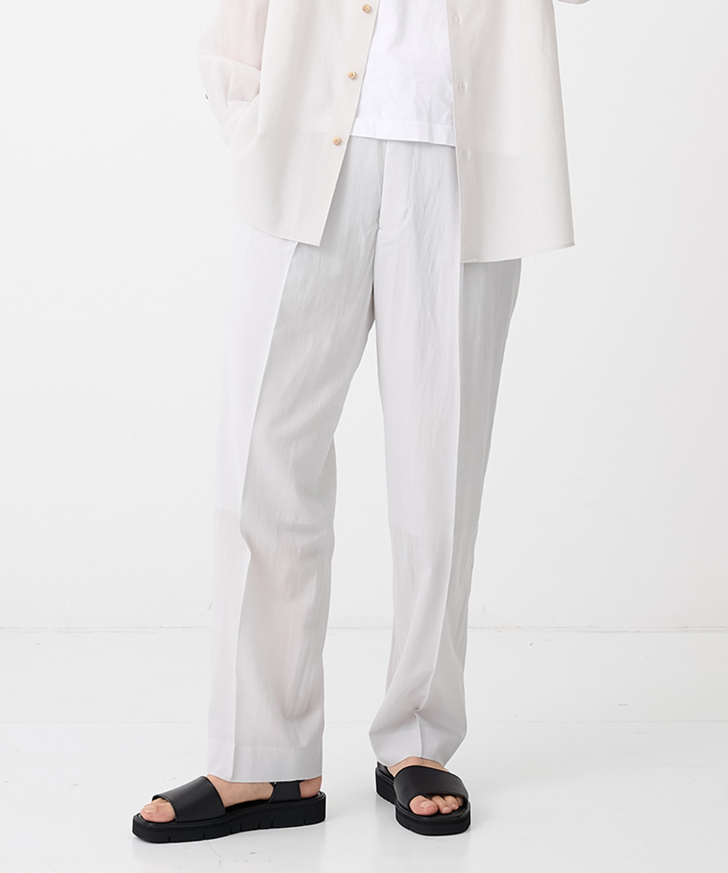 LIGHT GREY