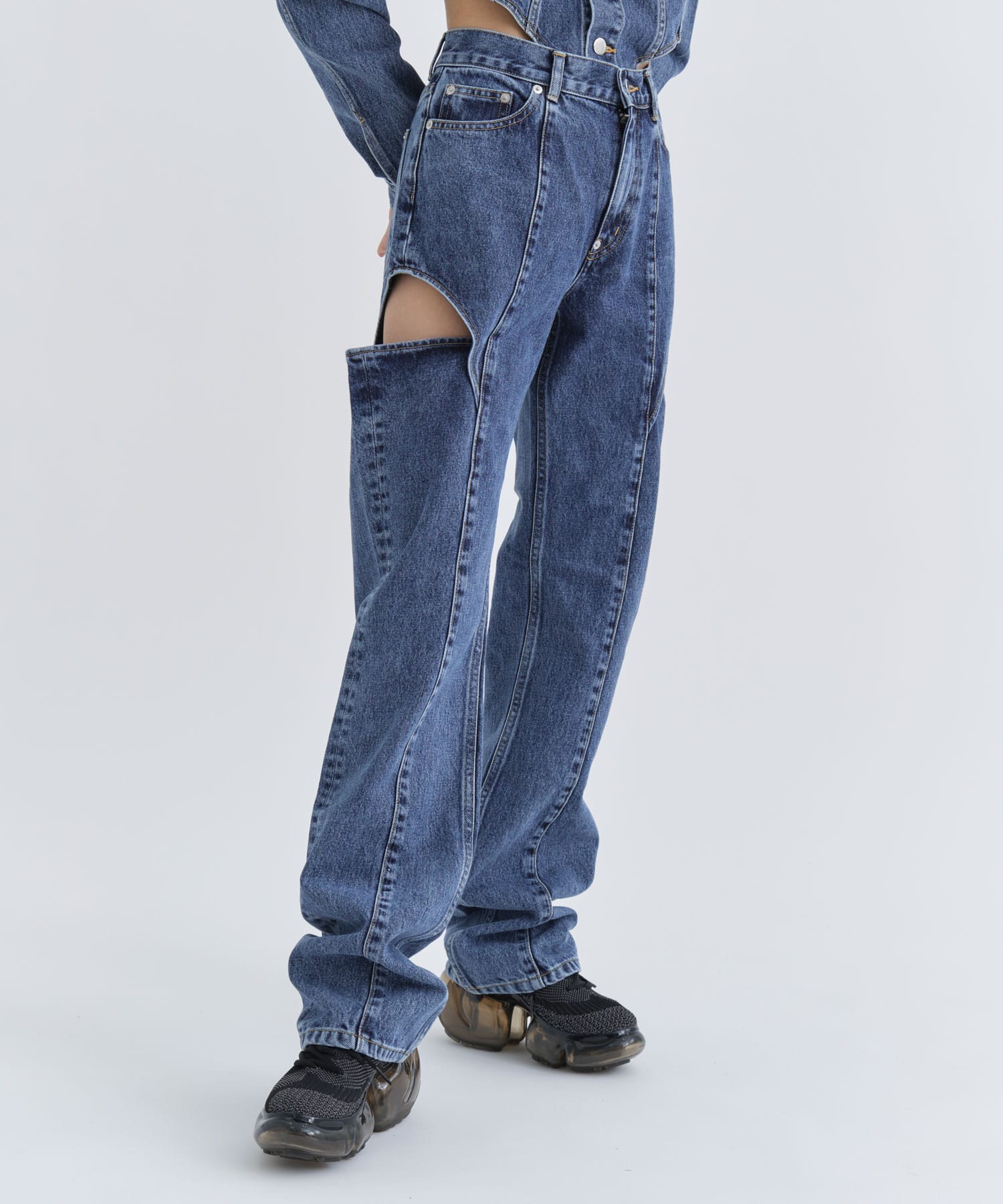 WASHED DENIM HOLLOWED OUT PANTS(XS BLUE): JOHN LAWRENCE SULLIVAN