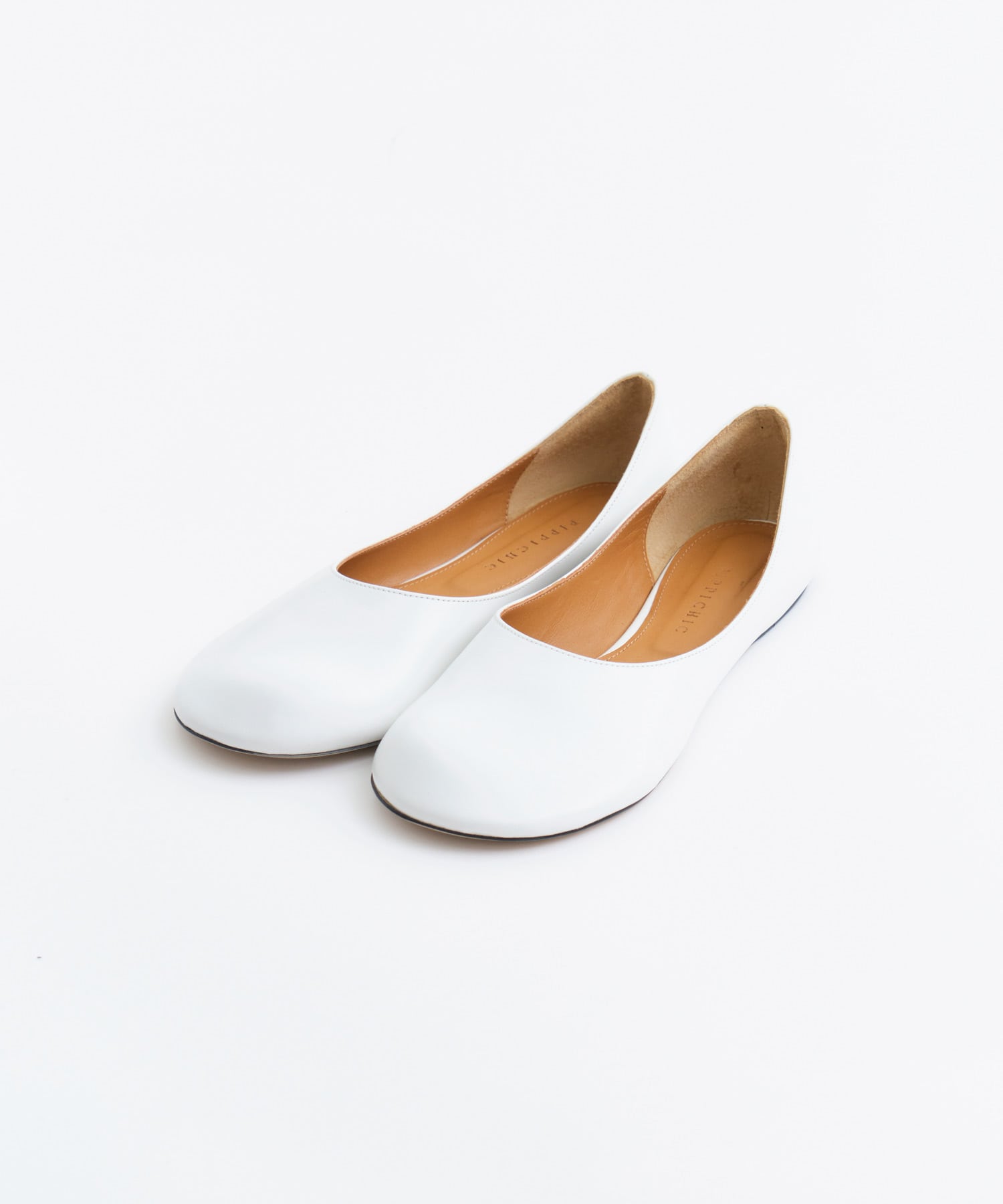 Bieber Flat 10(6 WHITE): PIPPICHIC: WOMEN｜THE TOKYO ONLINE STORE