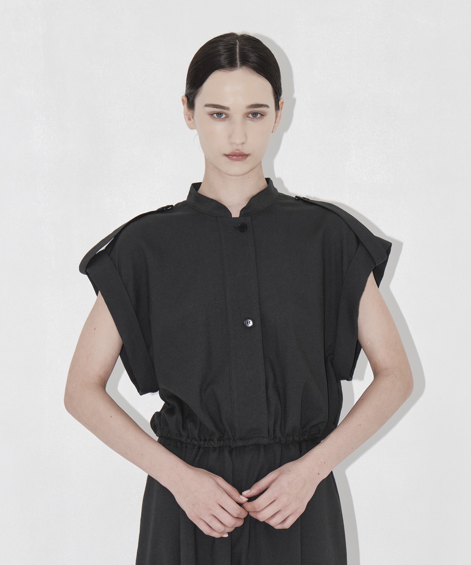 DARK GREY