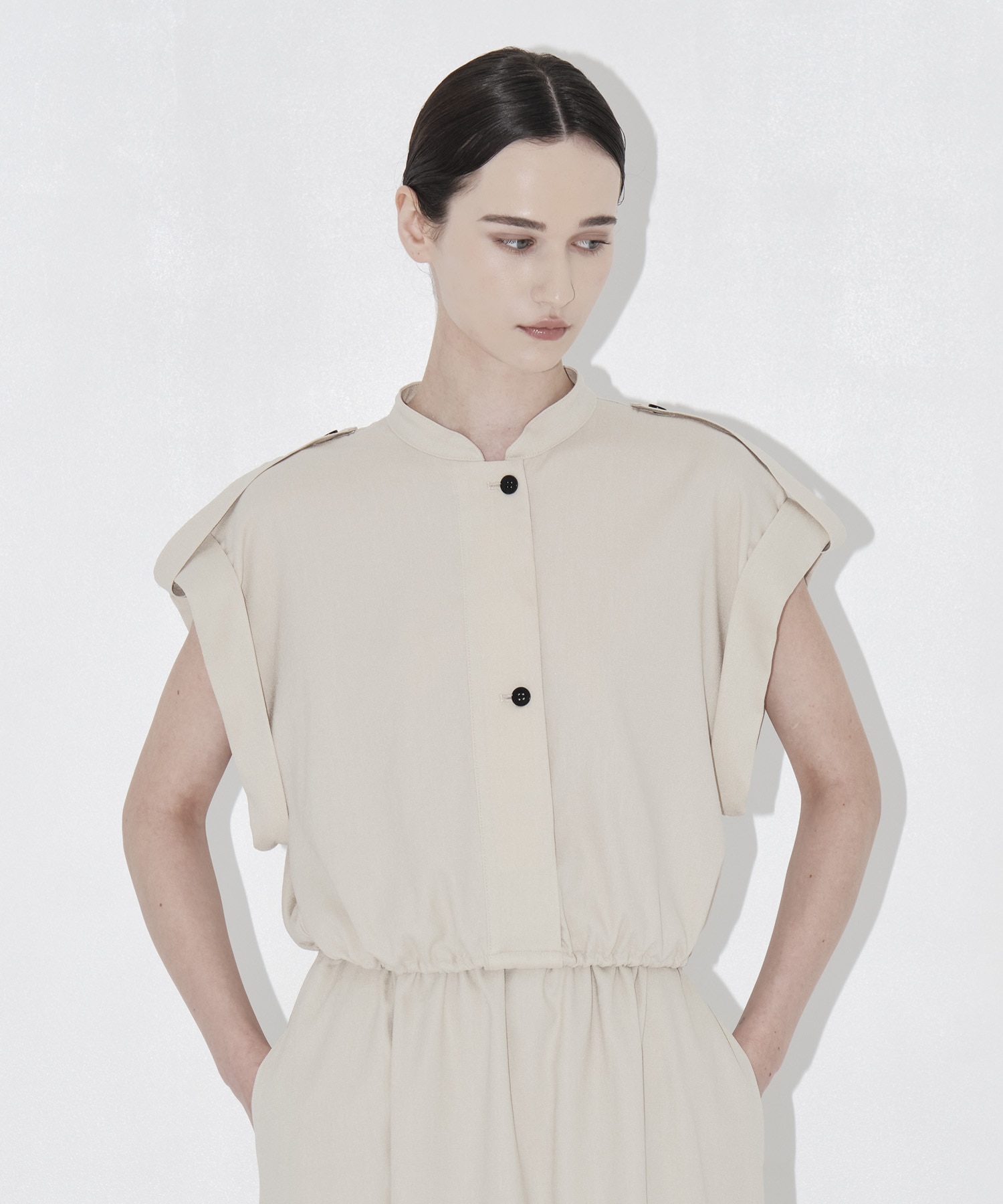 LIGHT BEIGE