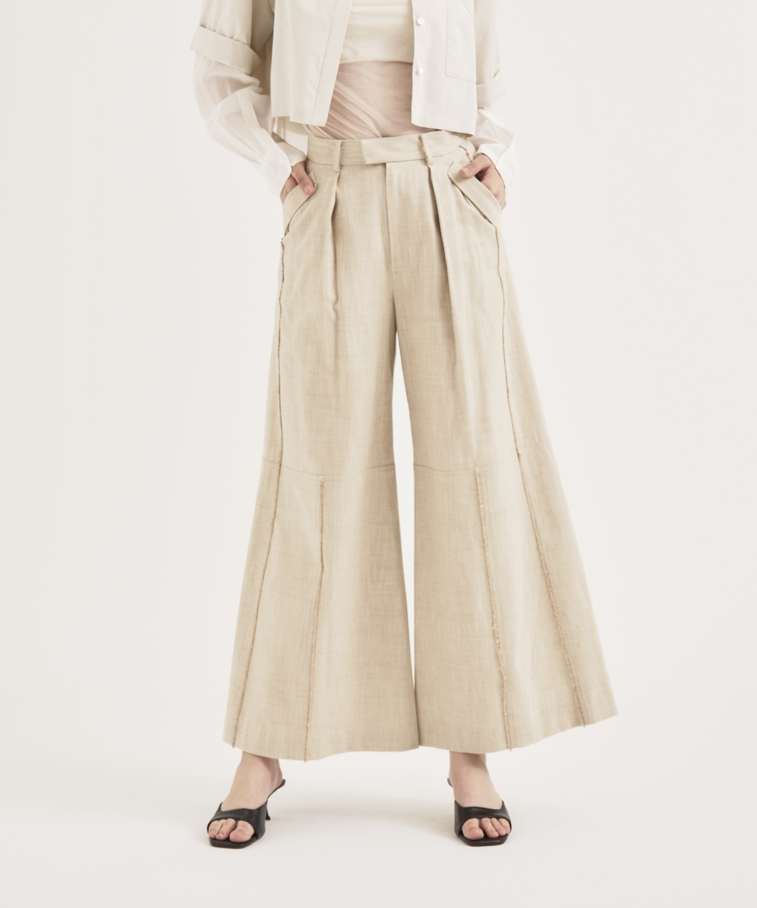 LIGHT BEIGE