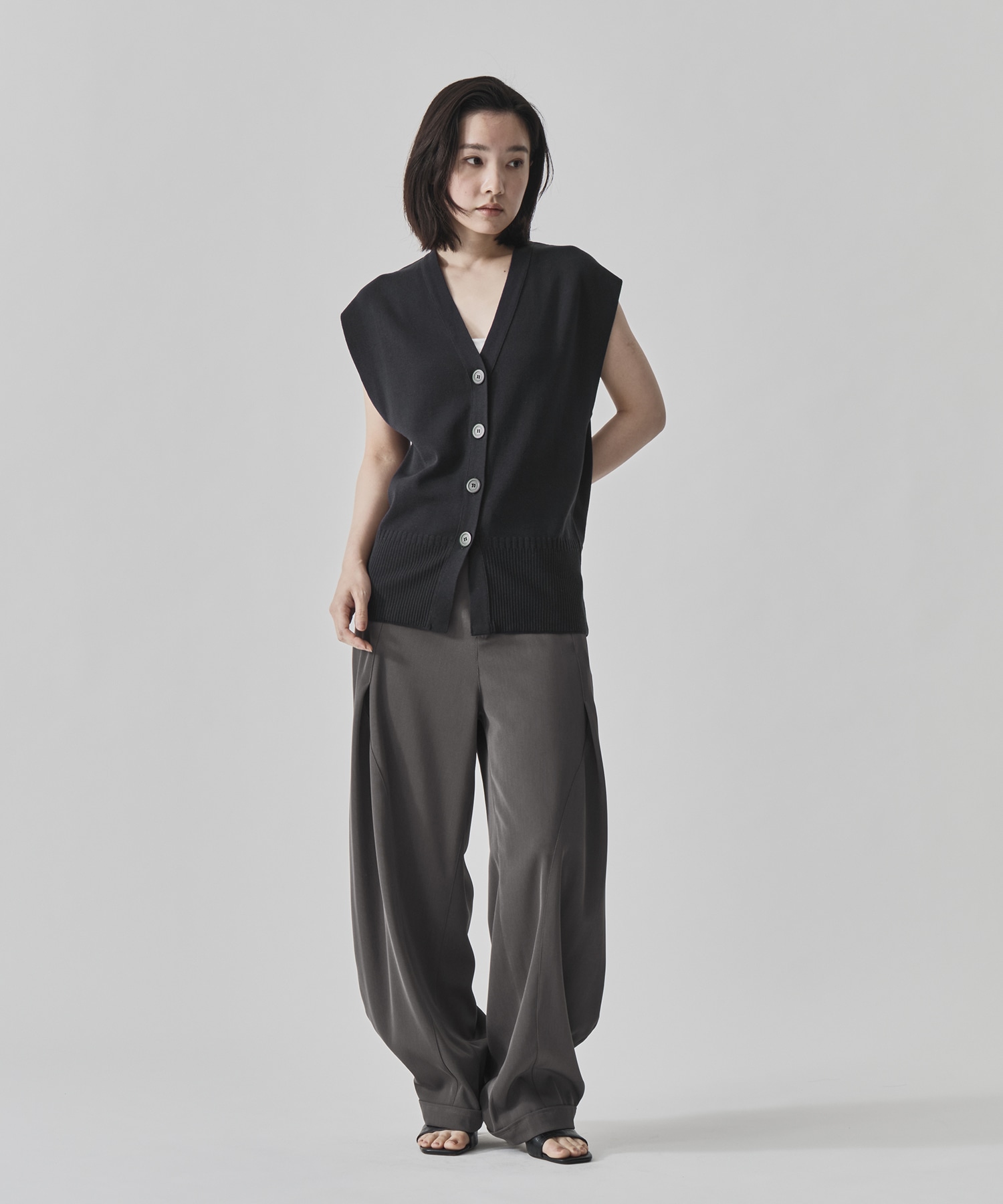Silk Knit Vest CITY TOKYO