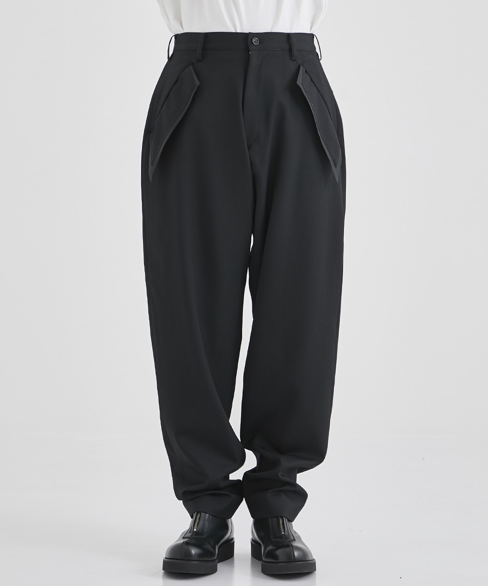 TAPERED SLACKS