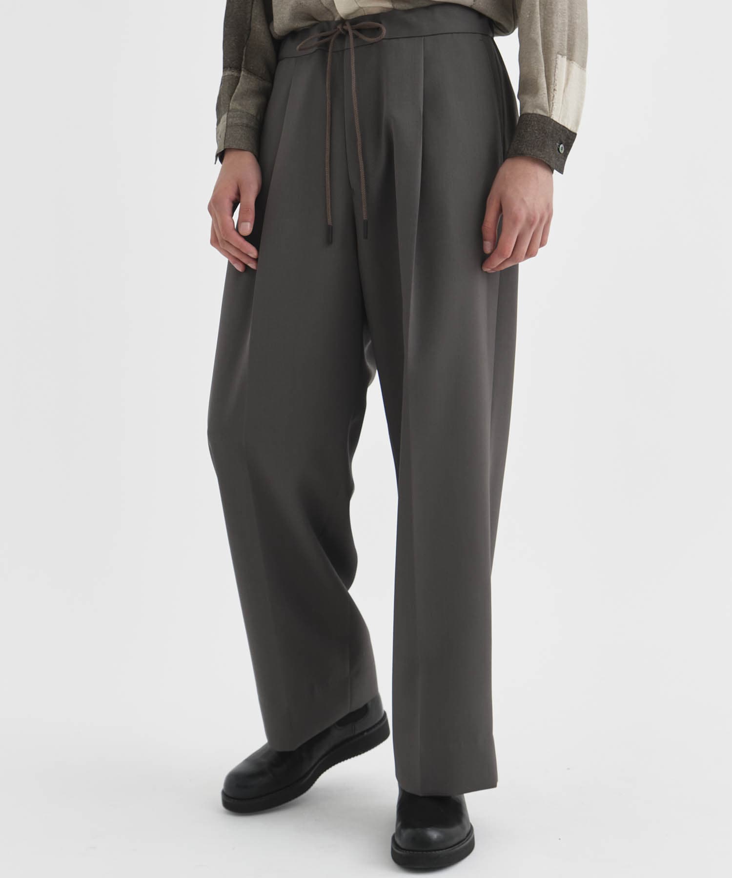 THE RERACS 19AW PLEATED EASY SLACKS ブラックの+rachbeautystore.fr