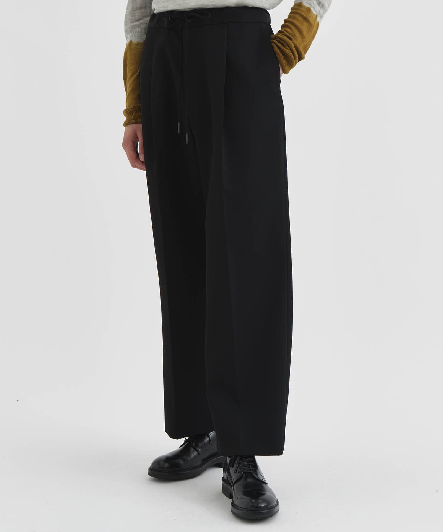 THE EASY SLACKS WIDE(44 BLACK): THE RERACS: MEN｜THE TOKYO ONLINE