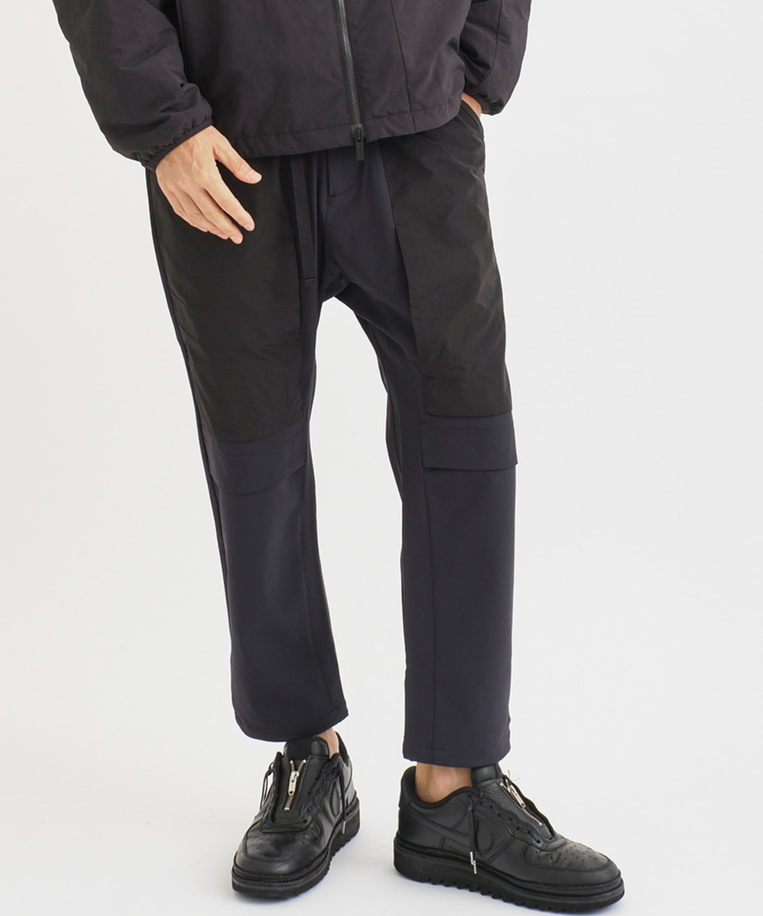 WINDSTOPPER STRETCH PANTS ｜ White Mountaineering