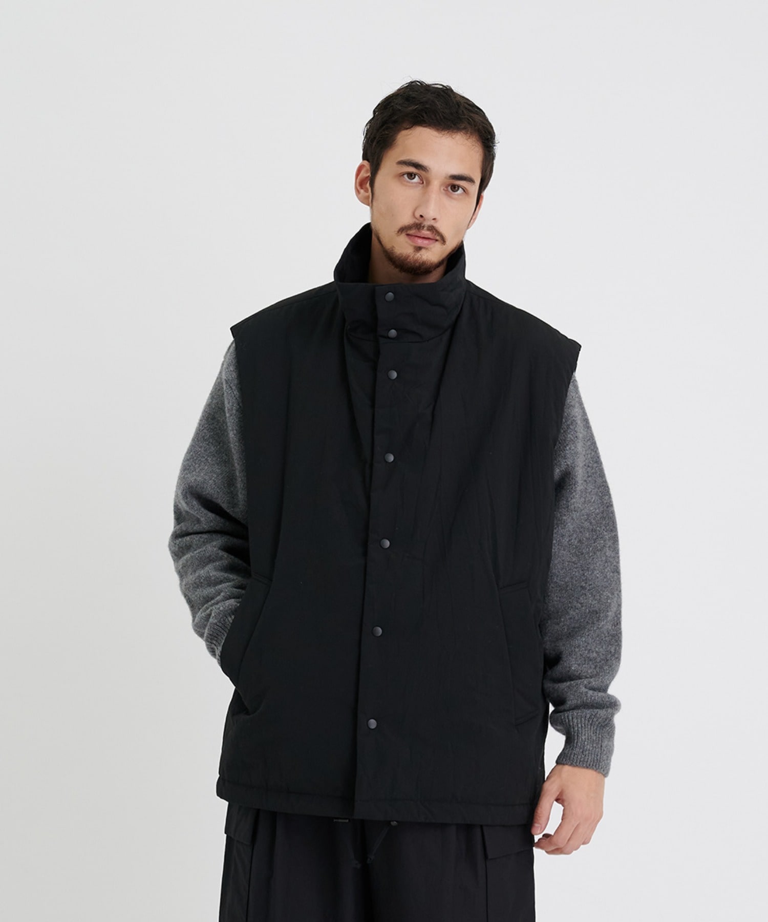 TECHNO COTTON PADDED VEST ｜ ATON