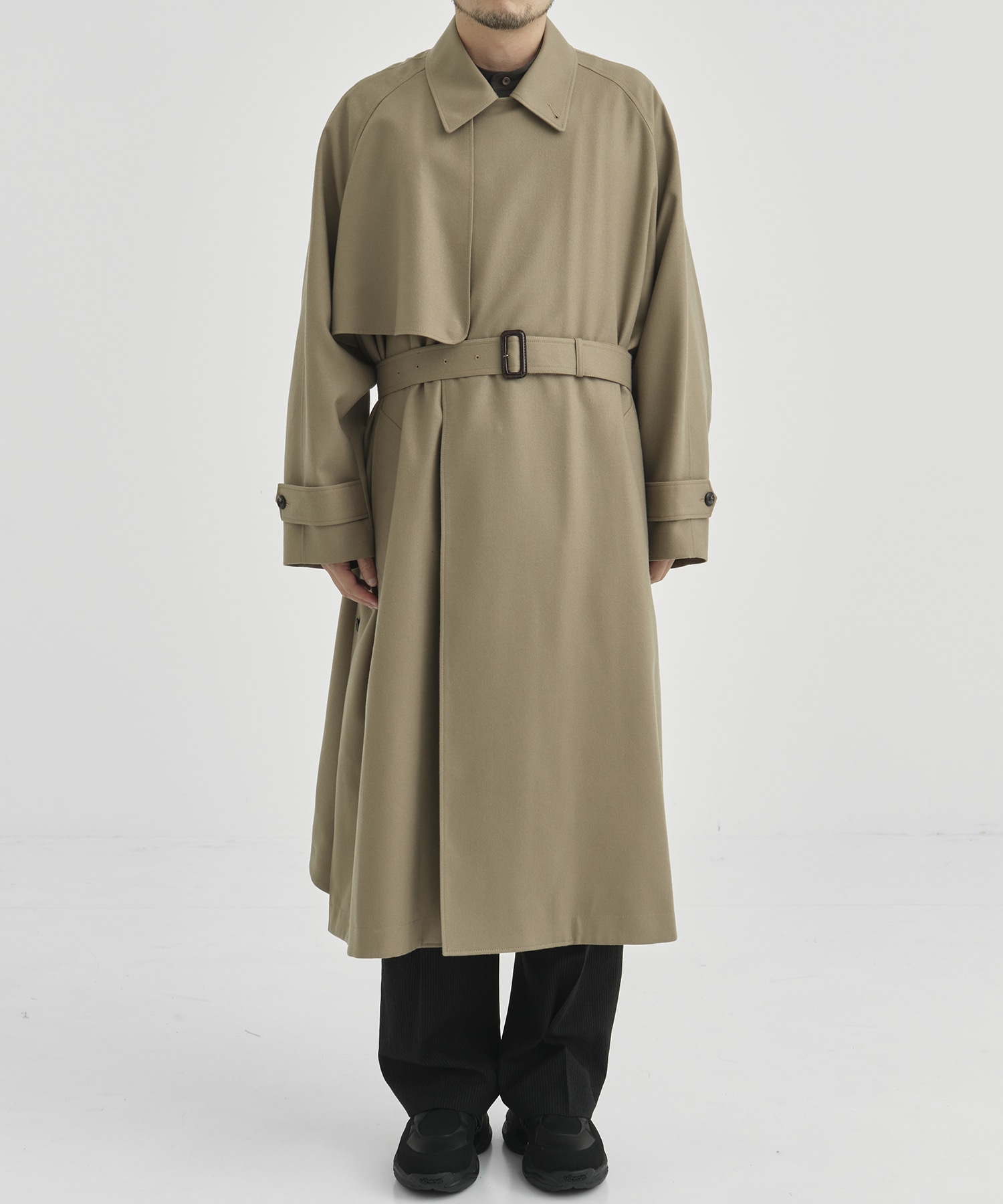 THE TRENCH PONCHO(FREE BEIGE): THE RERACS: MEN｜THE TOKYO ONLINE STORE