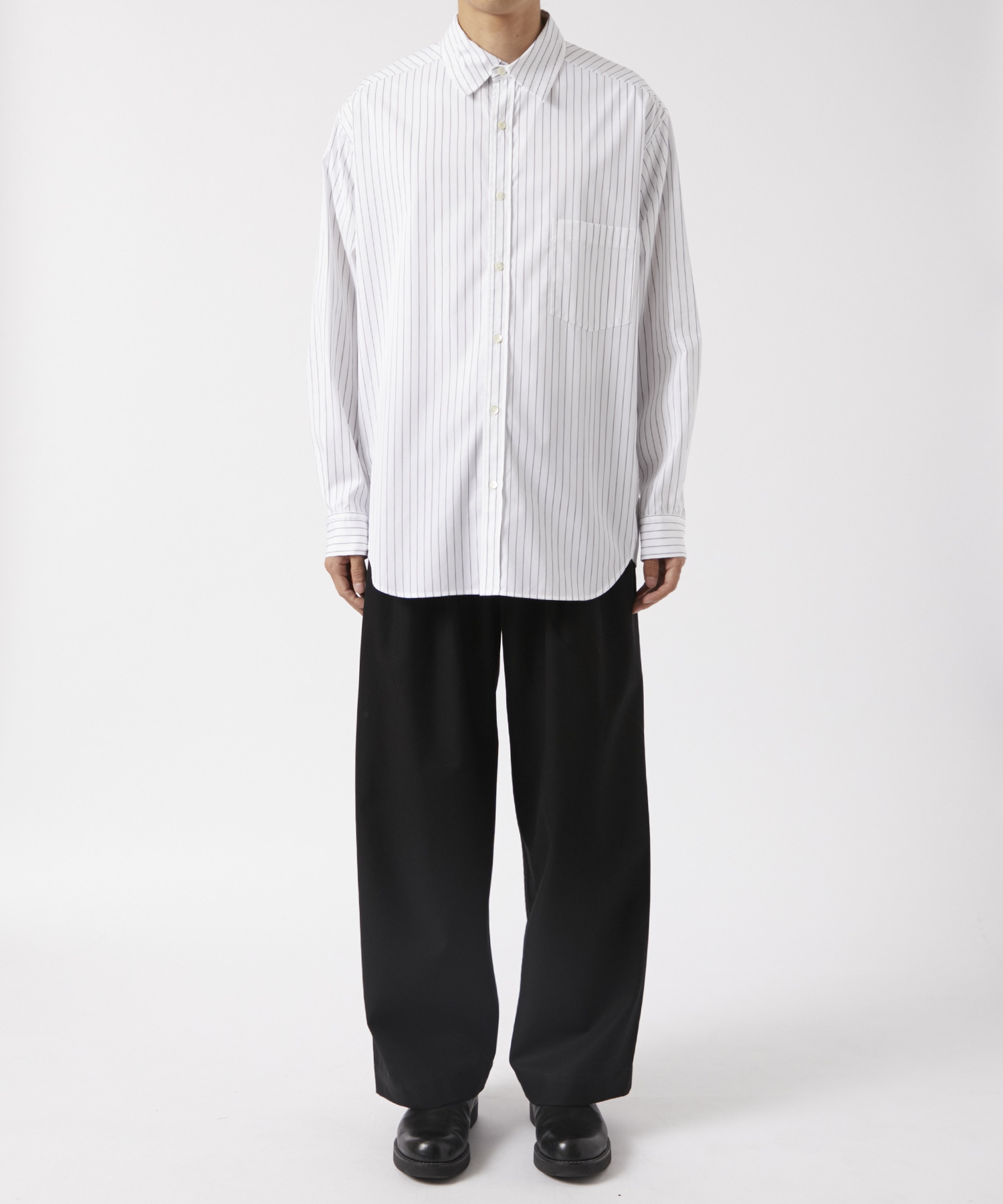 TRIPLE PLEATED EASY TROUSERS MARKAWARE