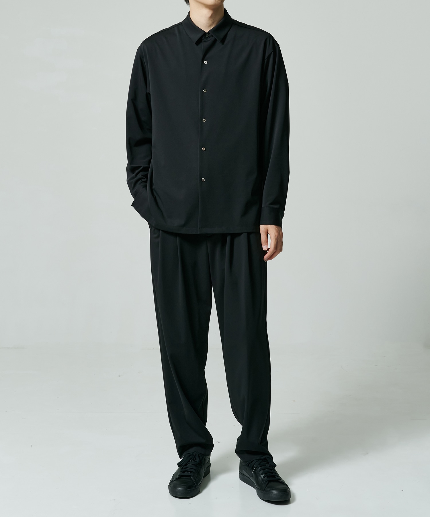 Light Matte Stretch Jersey Wide Tapered Pants THE TOKYO