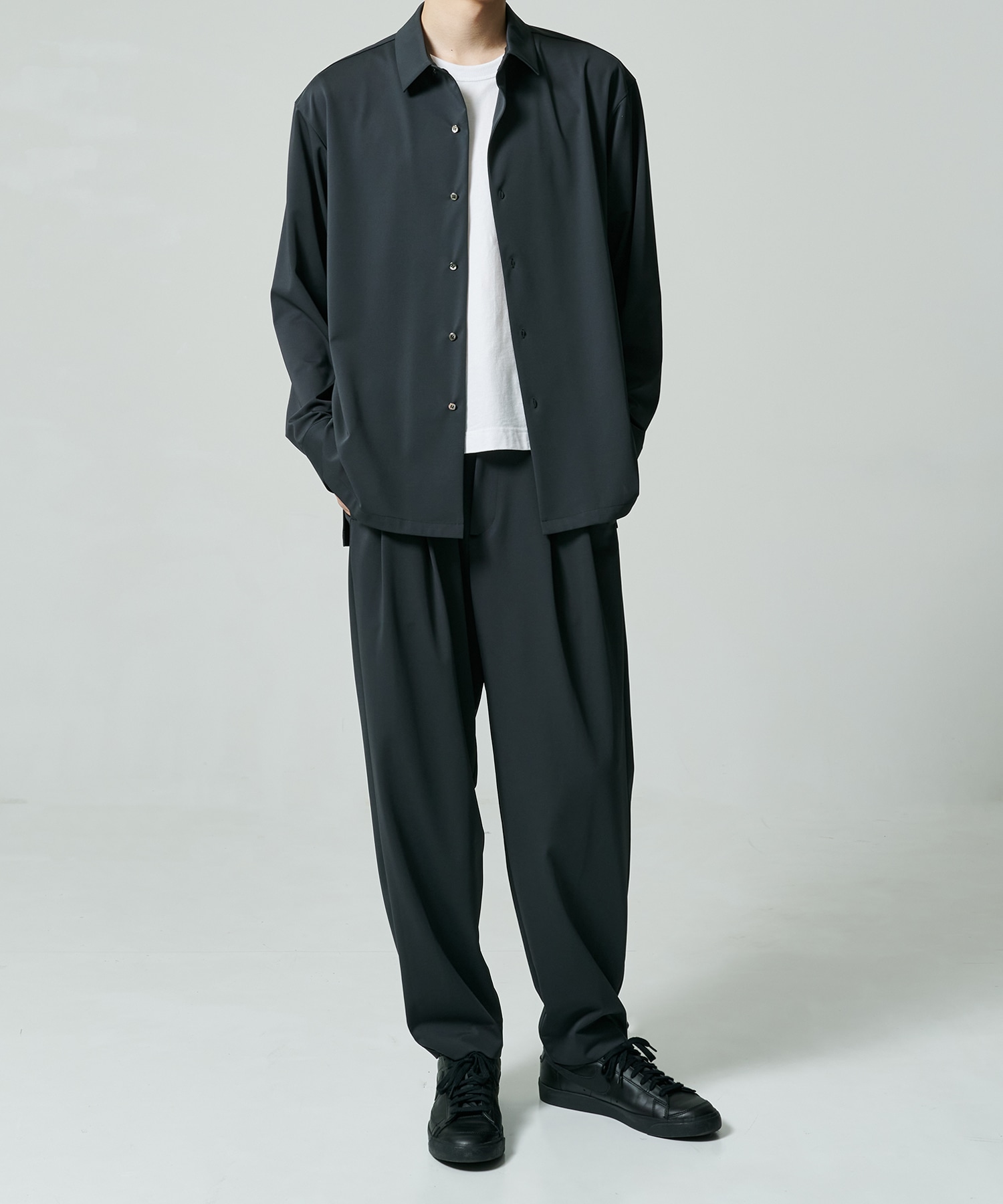 Light Matte Stretch Jersey Wide Tapered Pants THE TOKYO