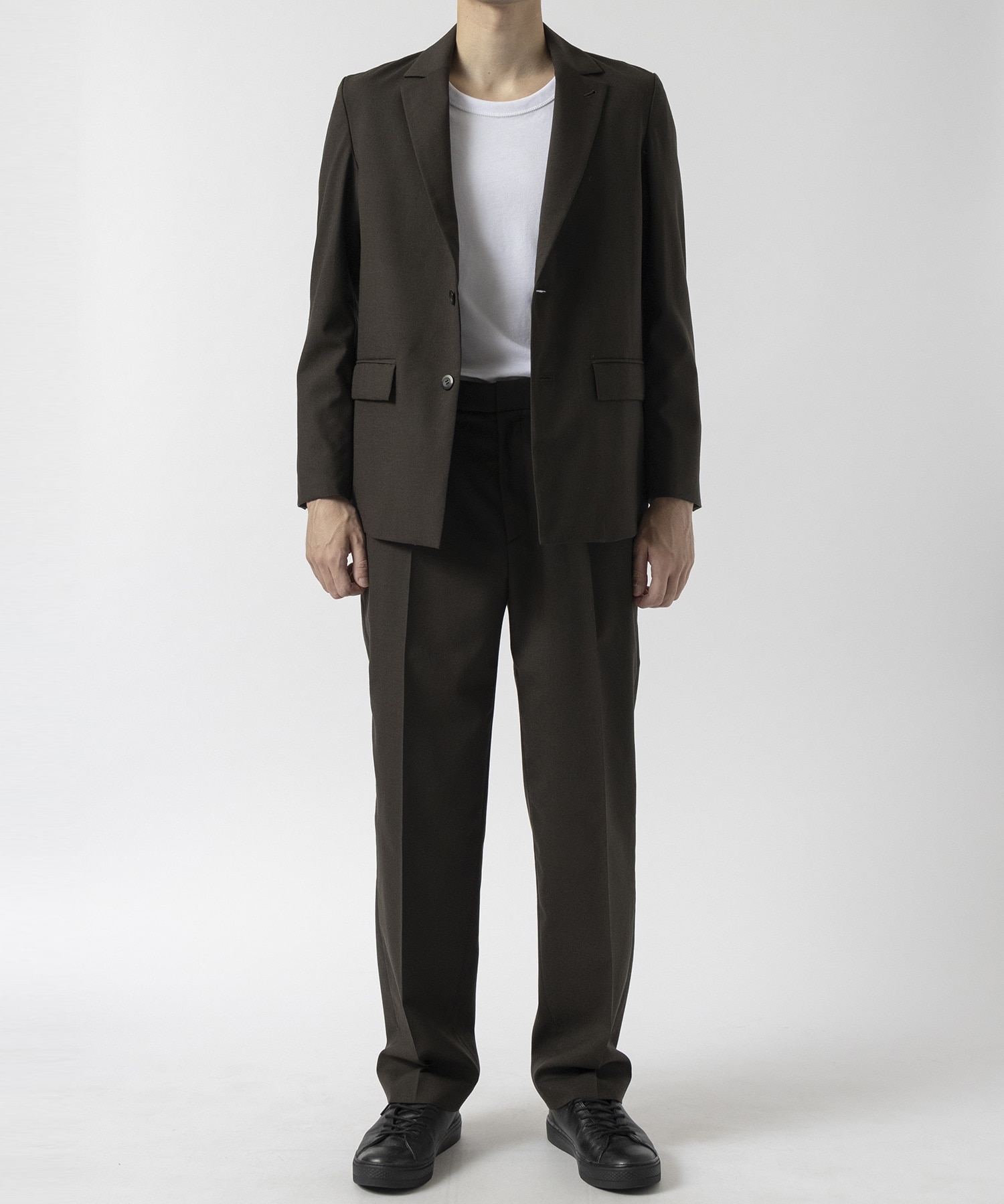 Calm Skin Easy Slim Straight Trousers THE TOKYO