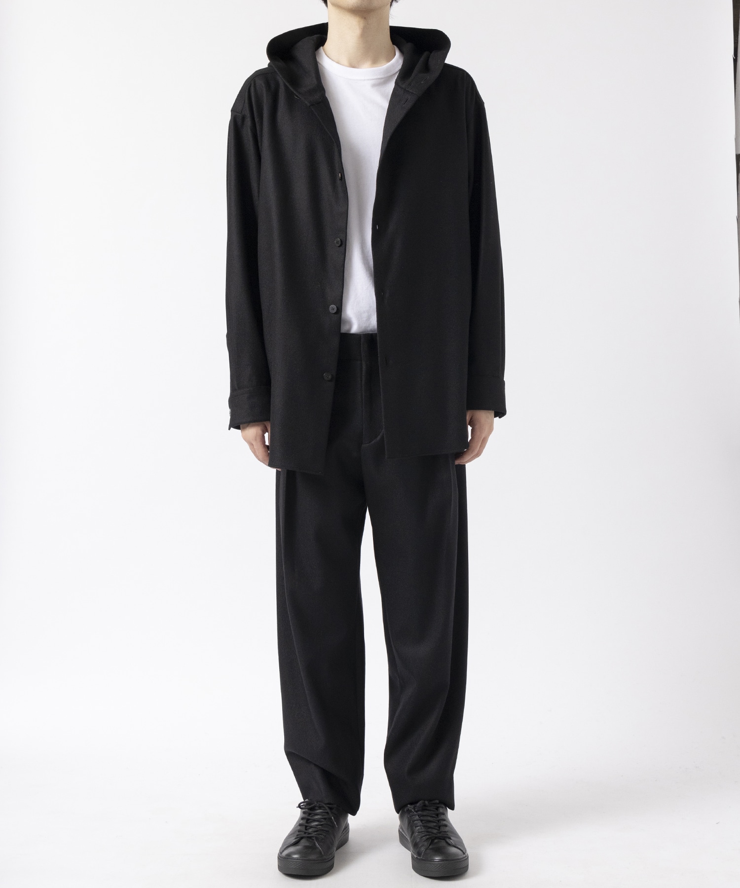 Wool Flannel Pleated Trouser OVERCOAT