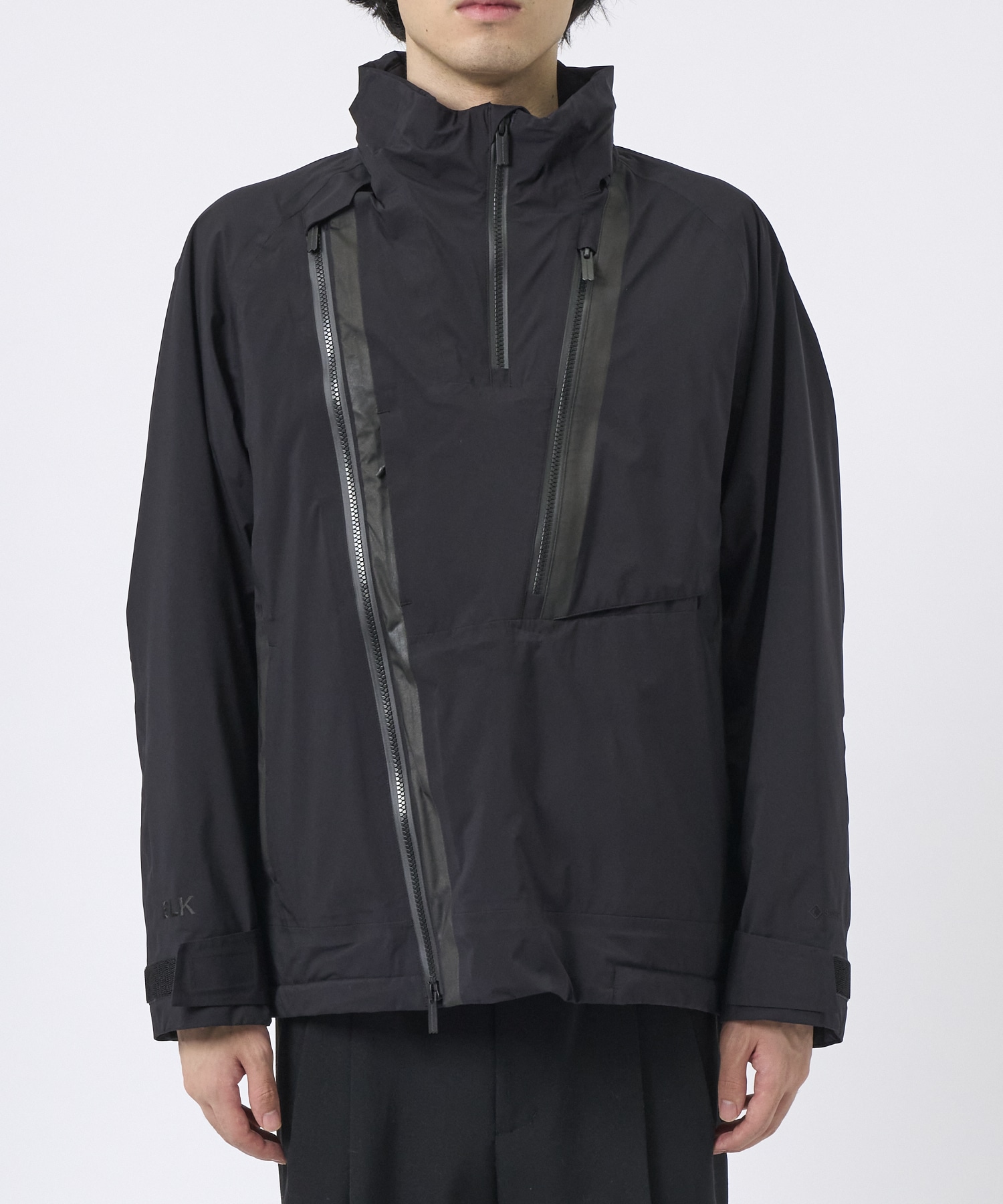 GORE-TEX JACKET White Mountaineering