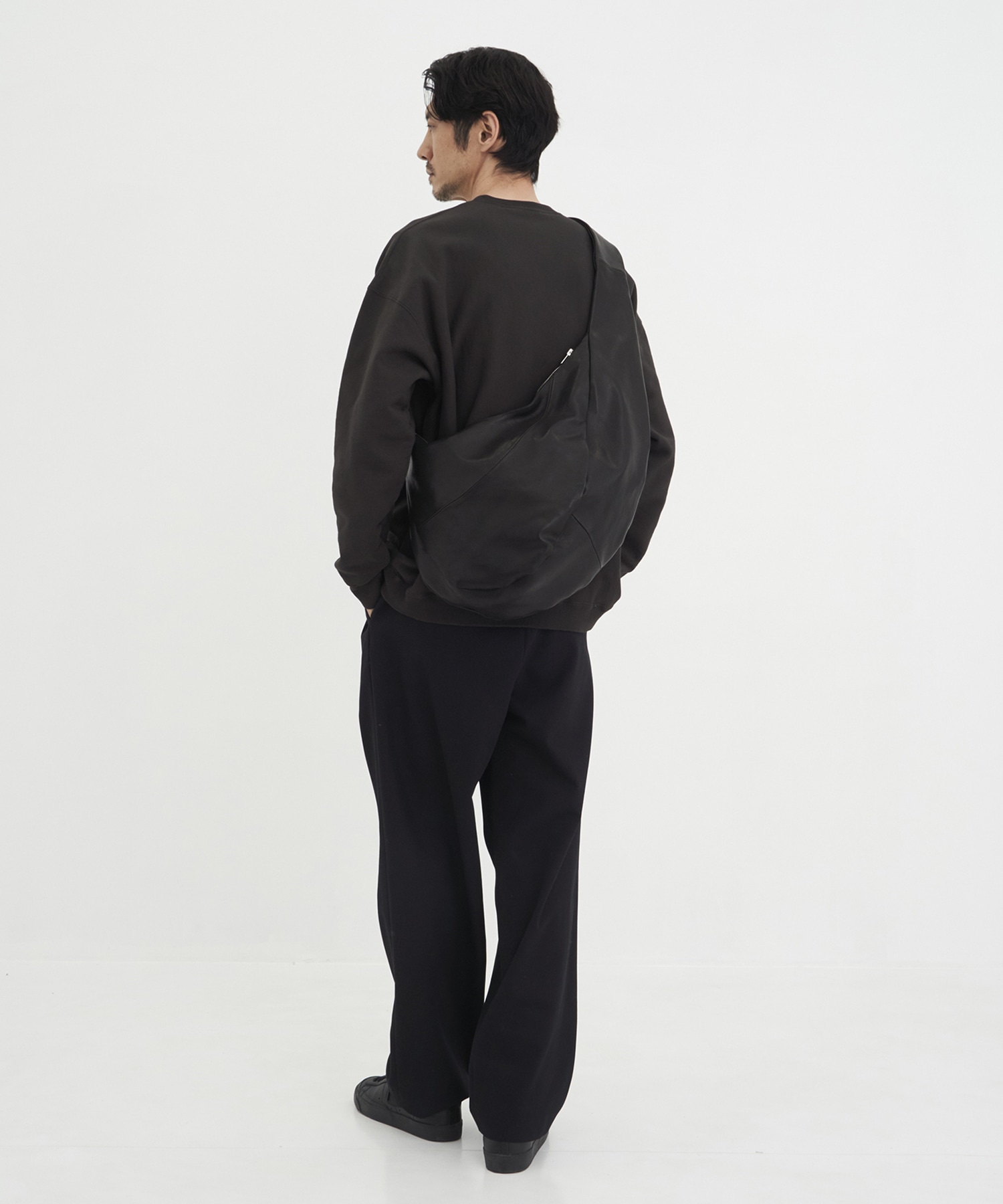 TWIST SHOULDER BAG ssstein