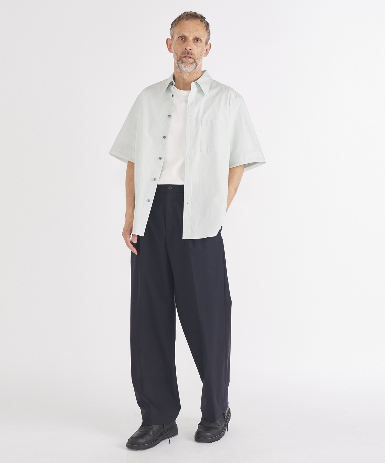 【イレニサ】REGULAR COLLAR SHORT-SLEEVED SHIRT IRENISA
