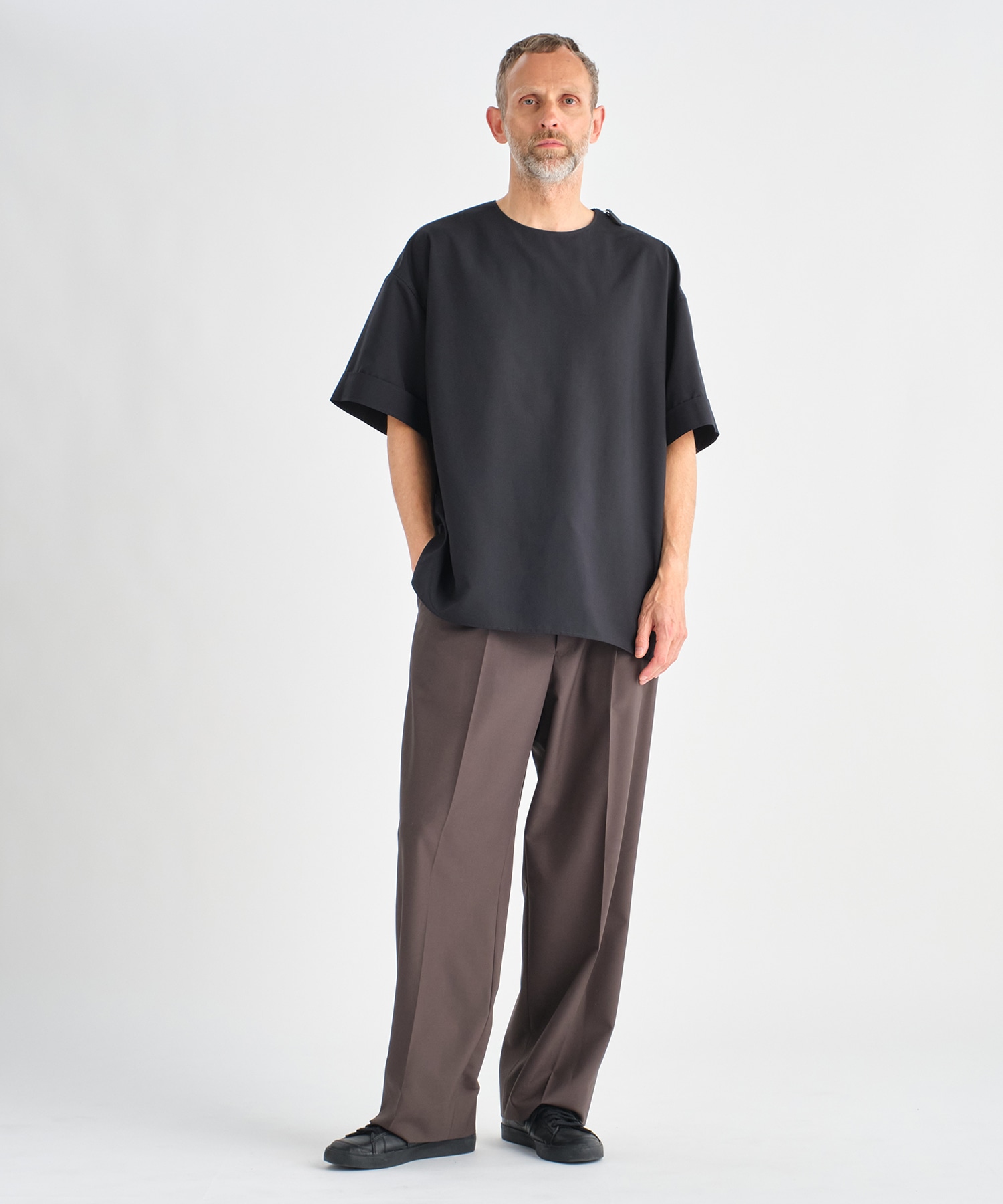 THE SIDE ZIP PULLOVER SHIRT SHORT SLEEVE THE RERACS