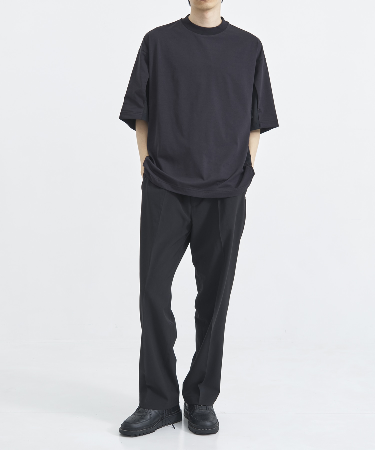 9251-CS53-015 S/S TEE N.HOOLYWOOD