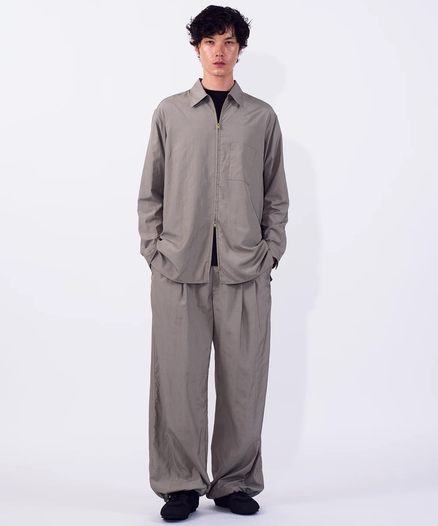 【ヨーク】Silk Nylon 2Pleated Easy Pants YOKE