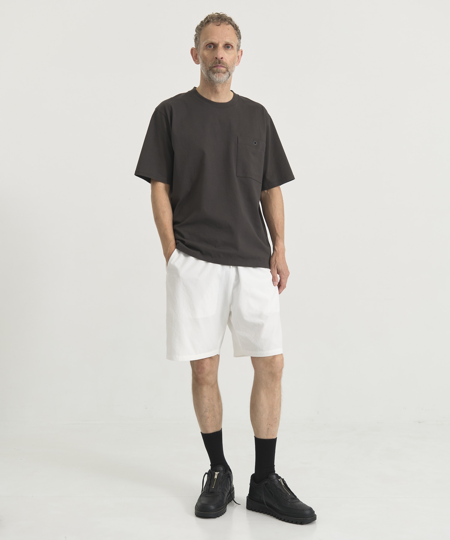 別注 ONE EYELET POCKET TEE White Mountaineering