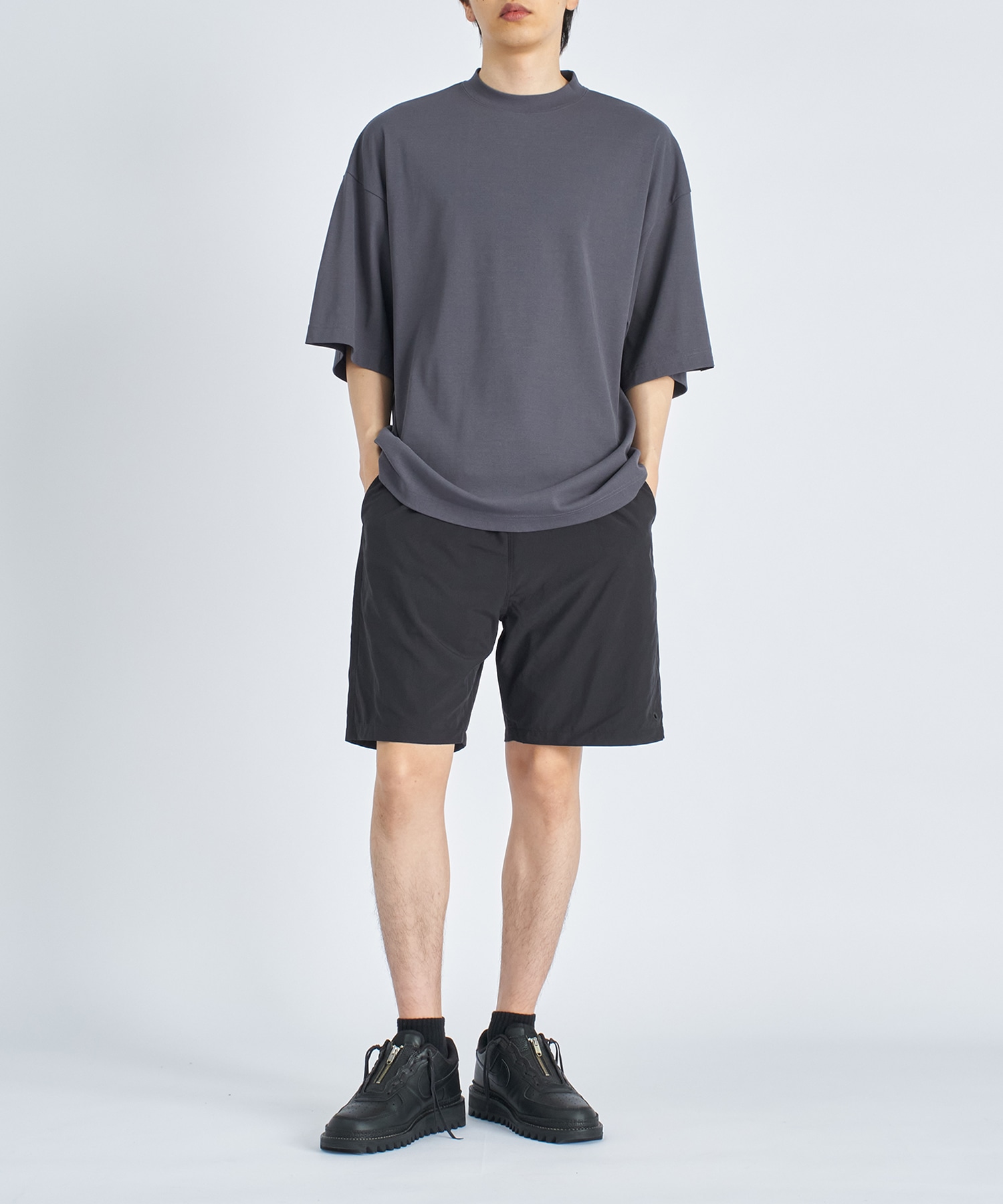 2251-CS51-019 S/S TEE N.HOOLYWOOD