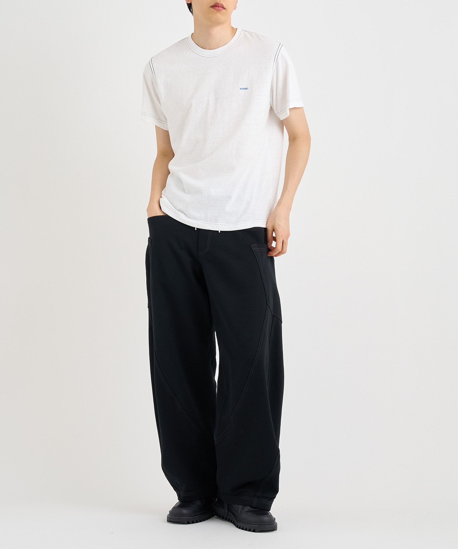 3D cutting sweat pants KHOKI