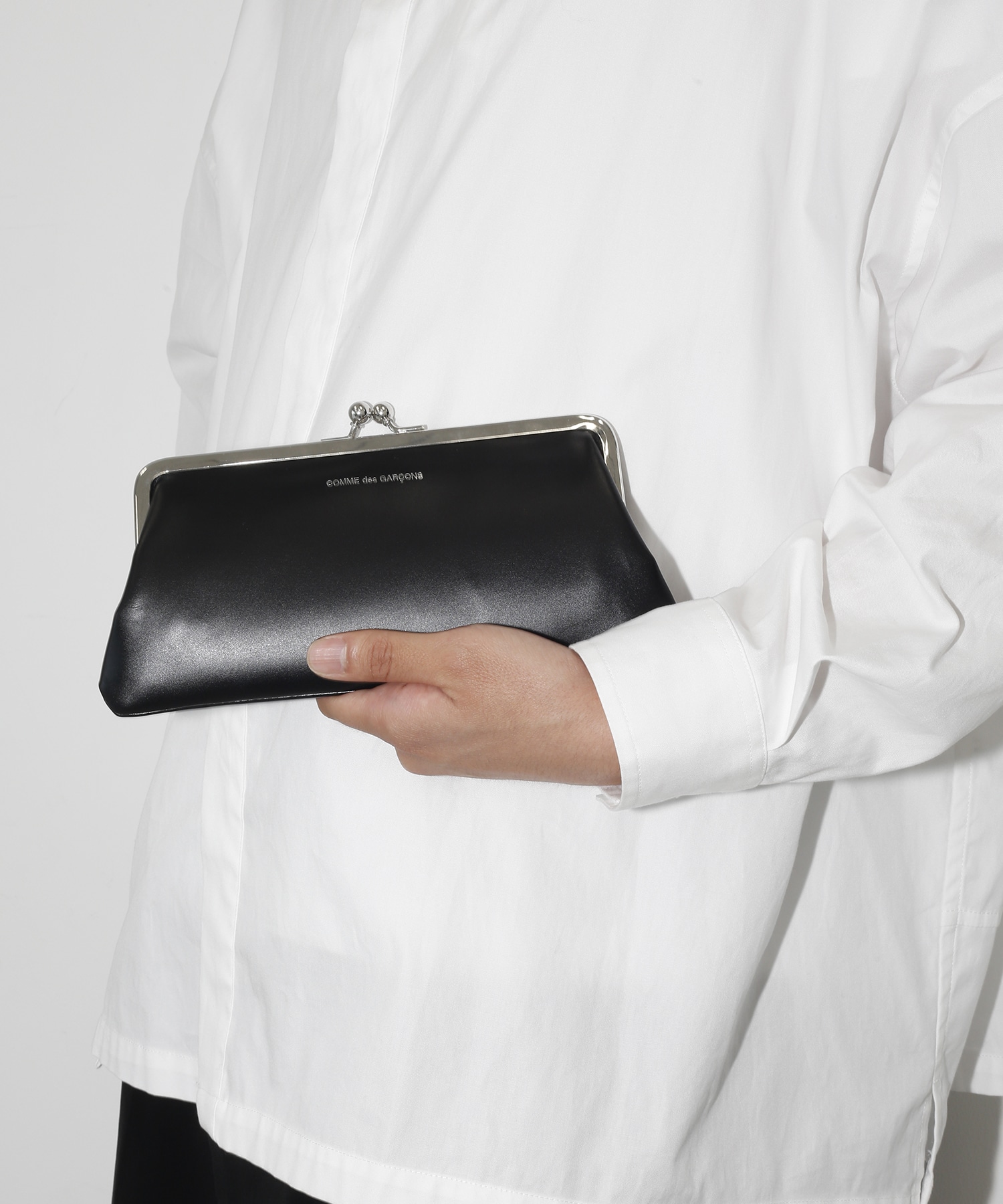 KISS CLASP LARGE GAMA Wallet Comme des Garcons
