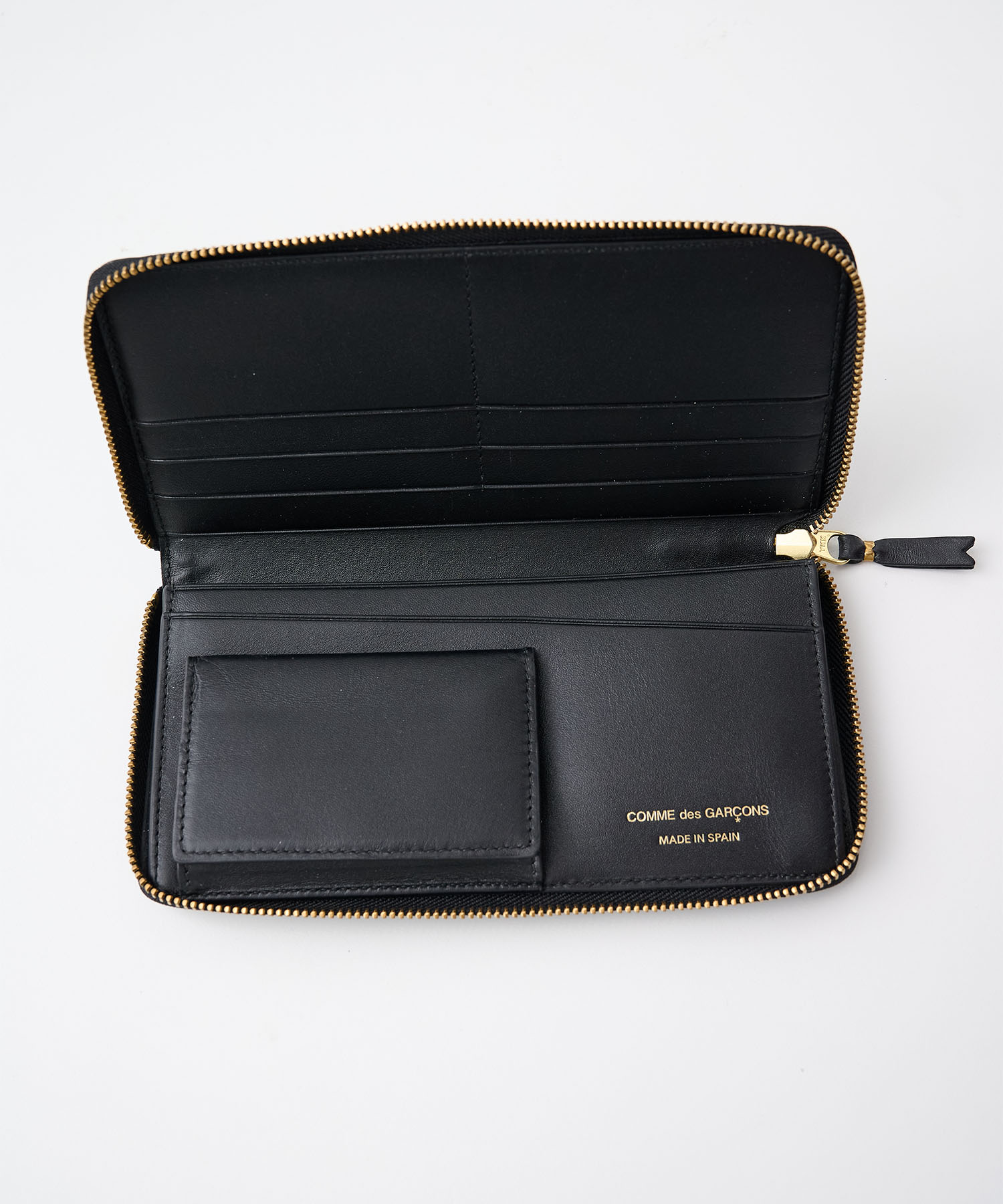CLASSIC LEATHER LINE LONG ZIP WALLET Wallet Comme des Garcons