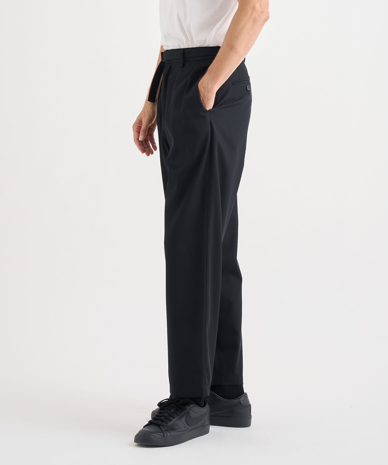 別注BELTED TAPERED PANTS IRENISA