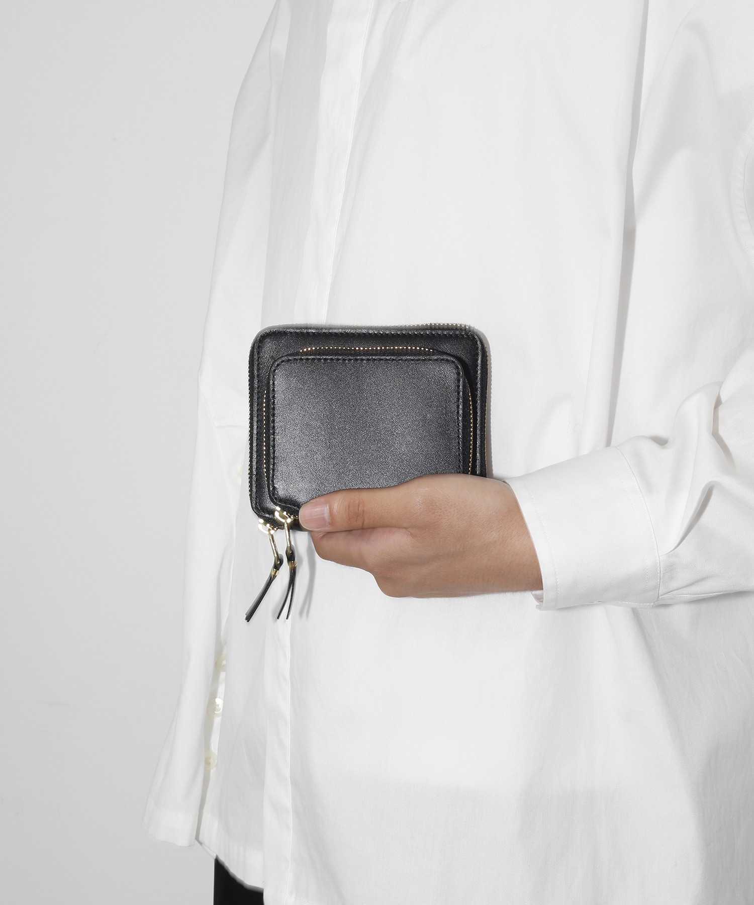 OUTSIDE POCKET FOLD ZIP WALLET Wallet Comme des Garcons