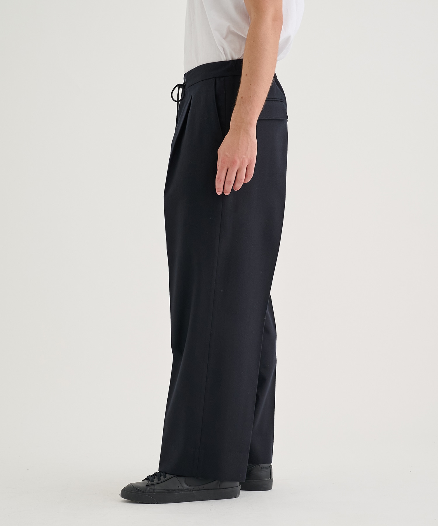 THE EASY SLACKS WIDE THE RERACS