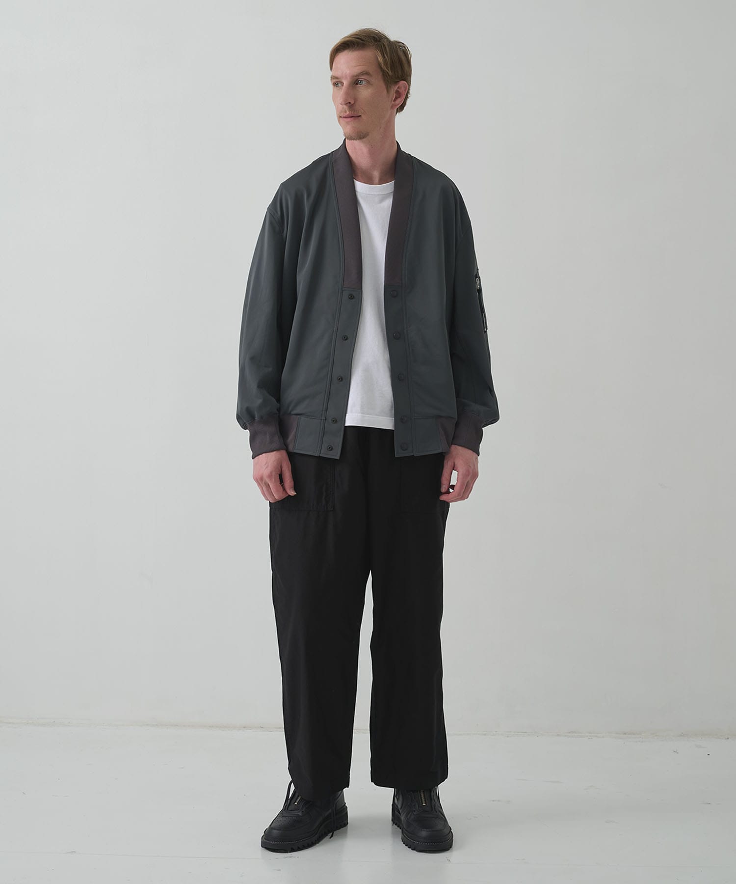HQ-T007-051 MA-1 CARDIGAN COMME des GARCONS HOMME
