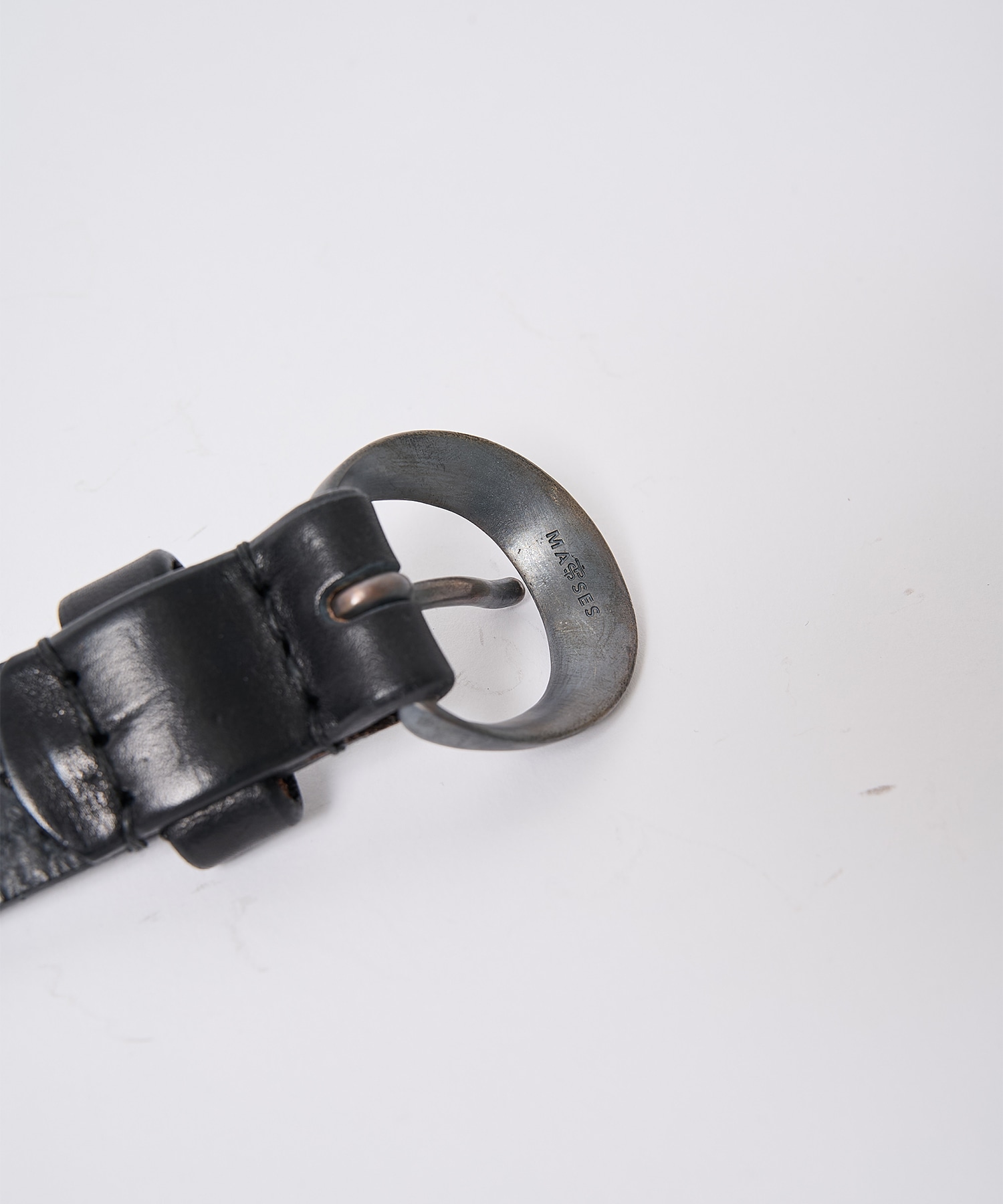 LEATHER BELT H MASSES