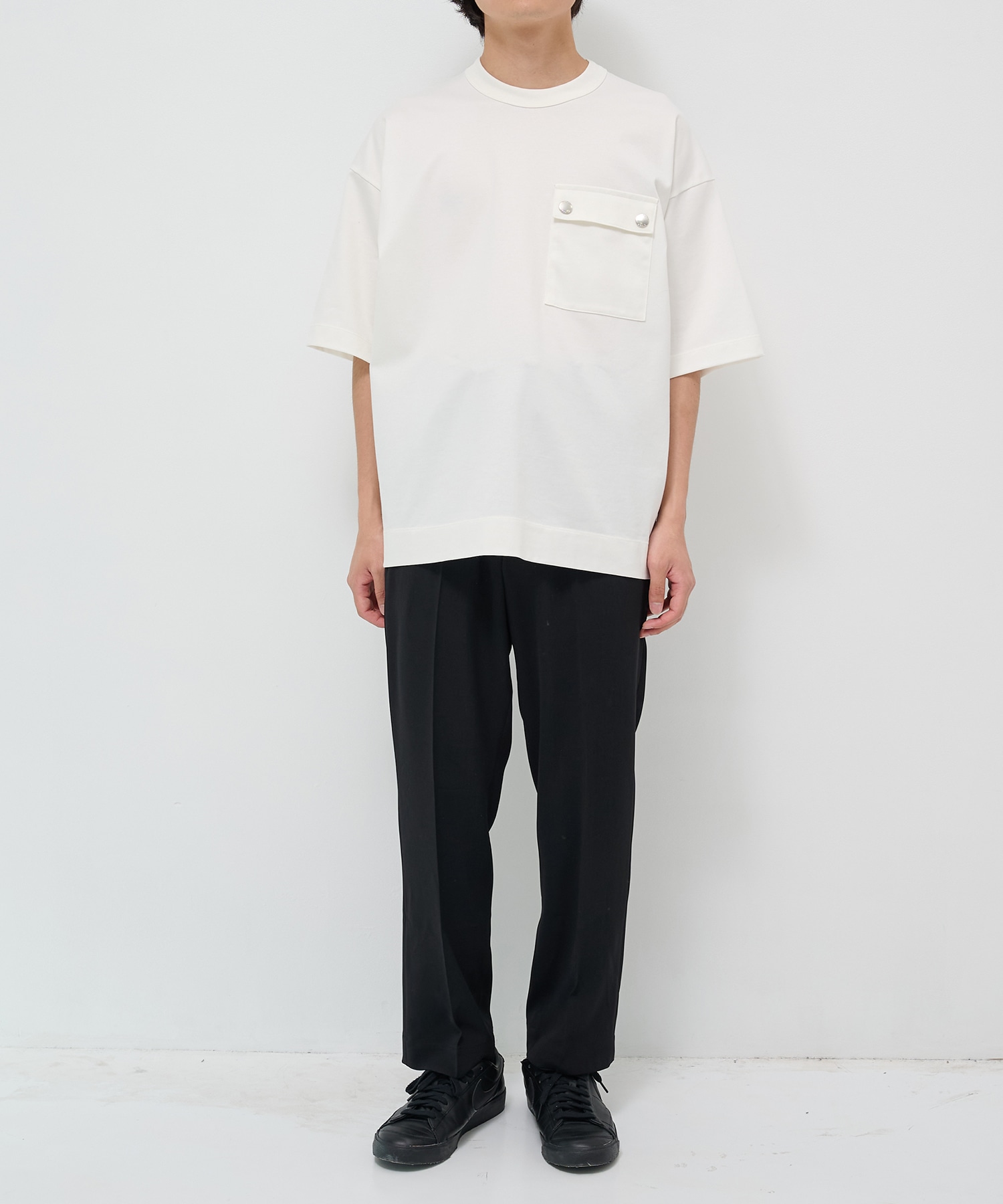 別注REFINA POCKET T-SHIRT CINOH