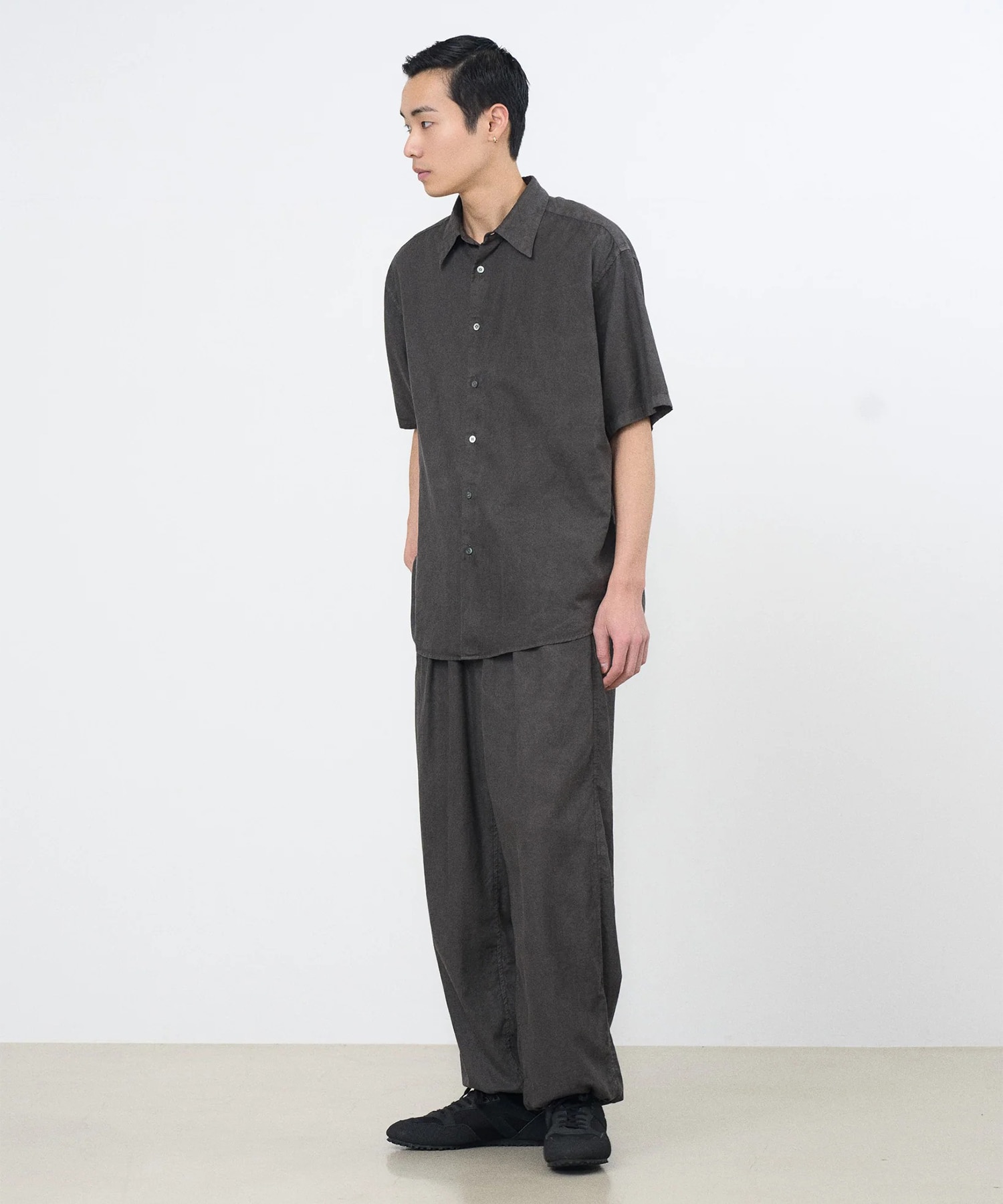 【ヨーク】YK26SS01290P COTTON SILK GARMENT-DYED EASY PANTS YOKE