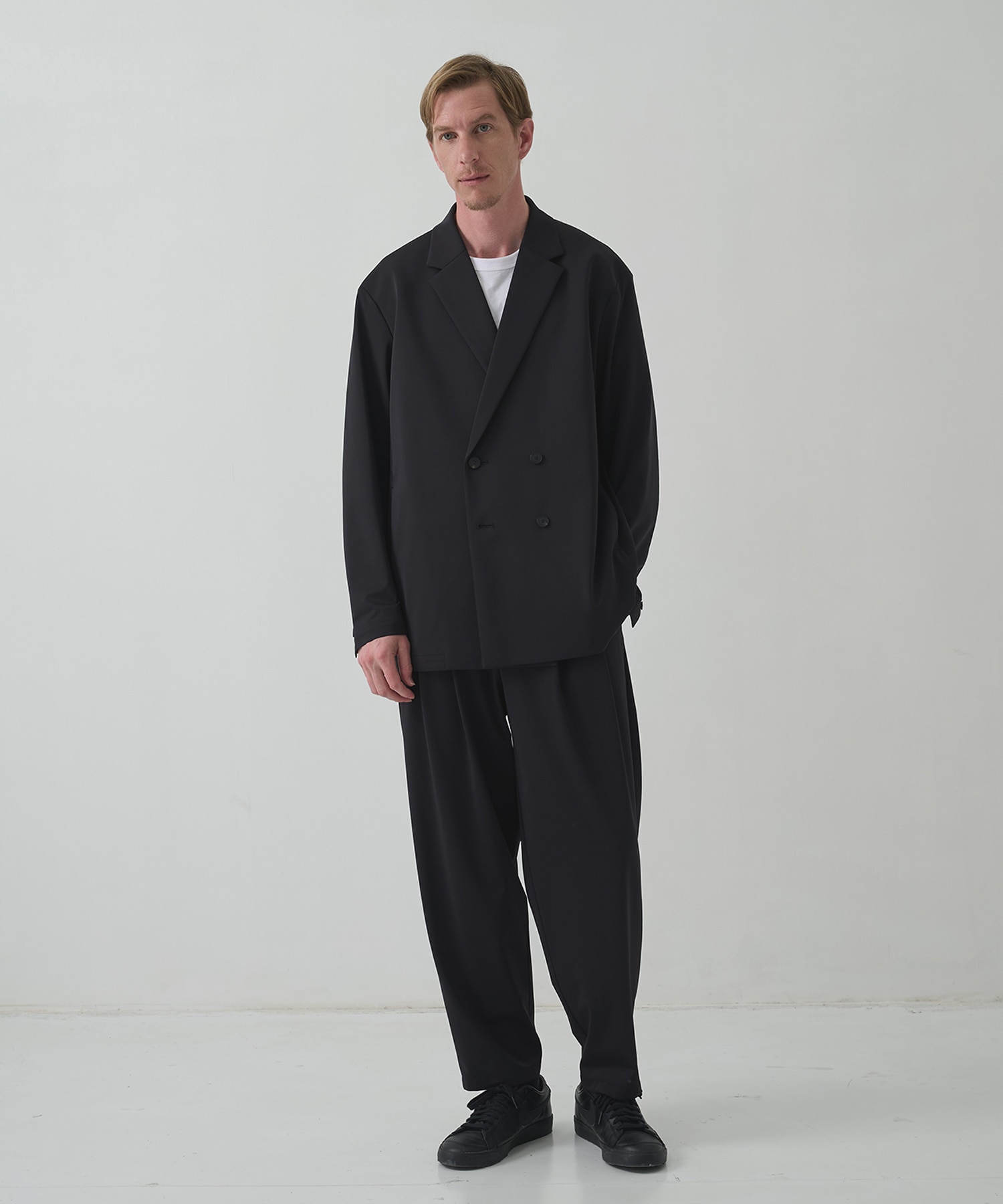 Light Matte Stretch Jersey Wide Tapered Pants THE TOKYO