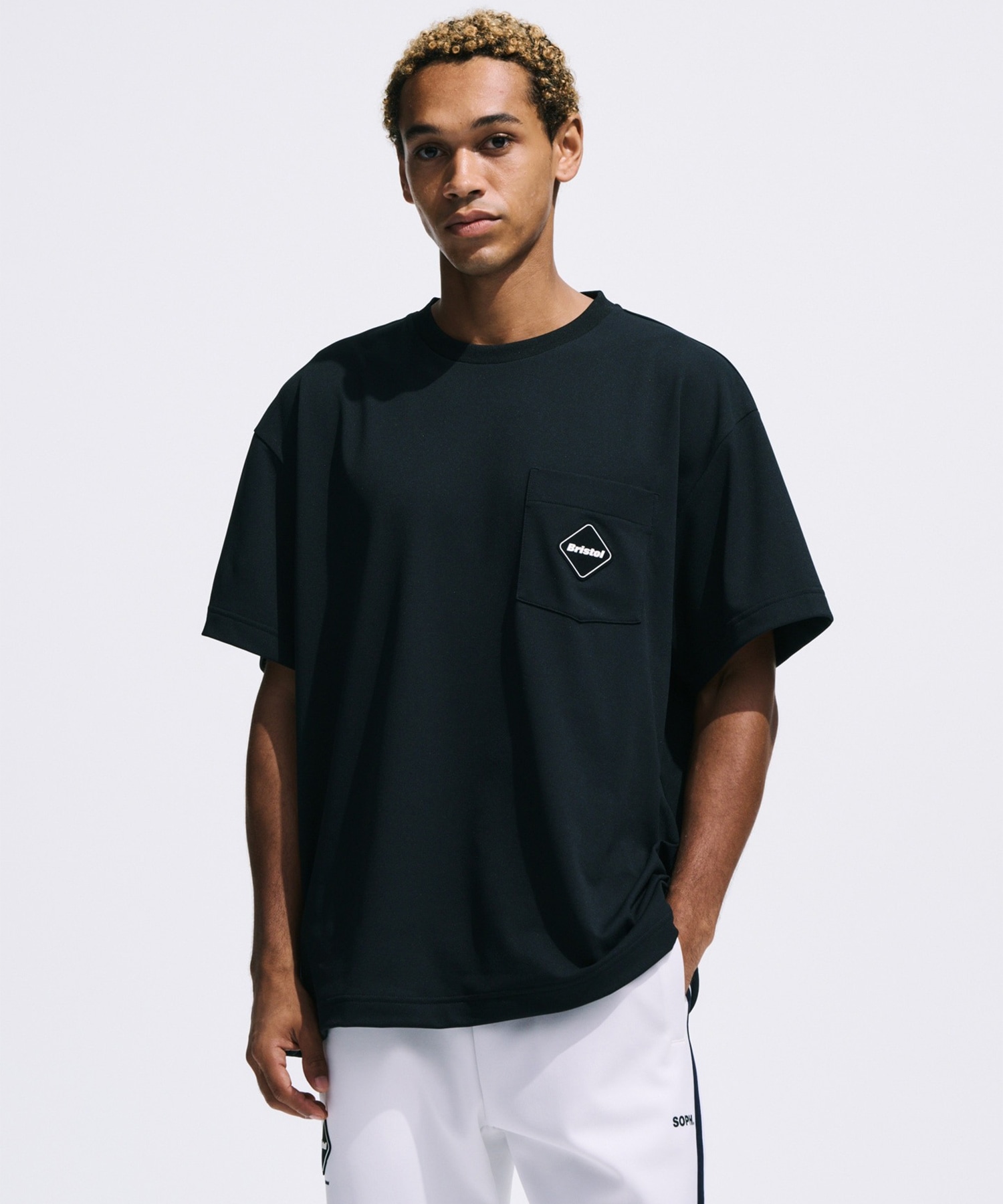 FCRB-260067 EMBLEM POCKET TEE F.C.Real Bristol
