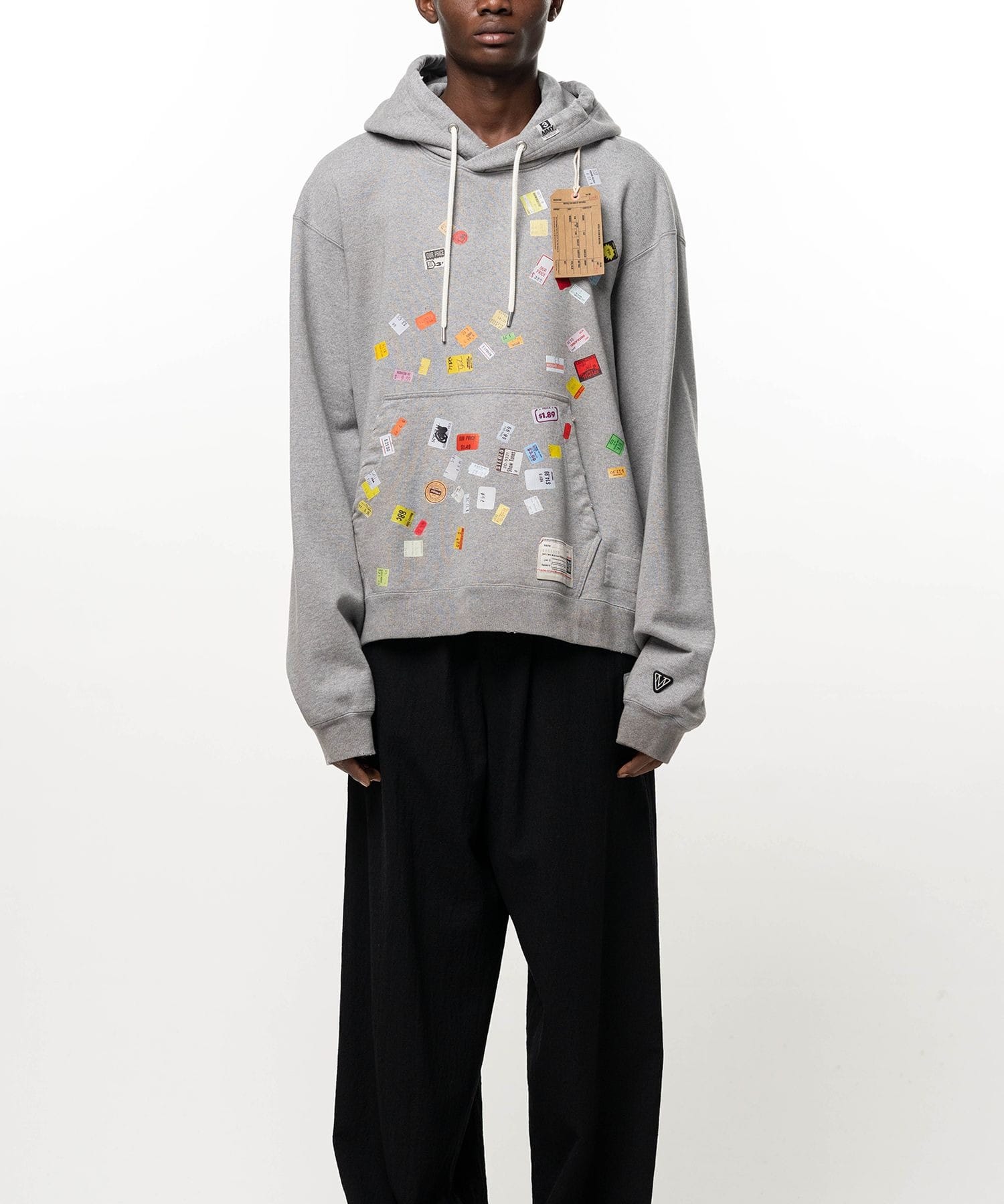 A17HD551 PRICE STICKER SWEAT HOODIE Maison MIHARA YASUHIRO