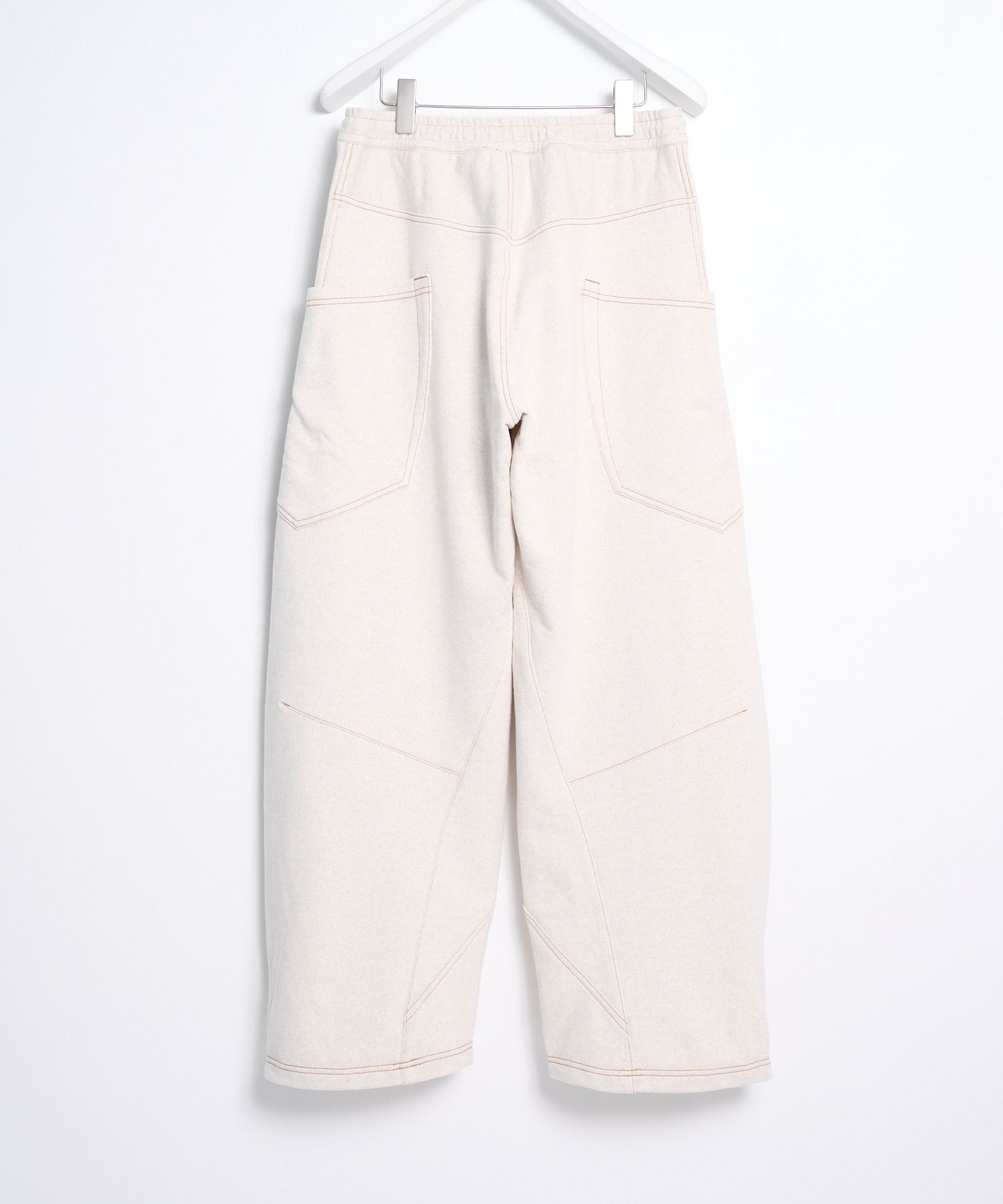 26fw-p-13 3D cutting sweat pants KHOKI