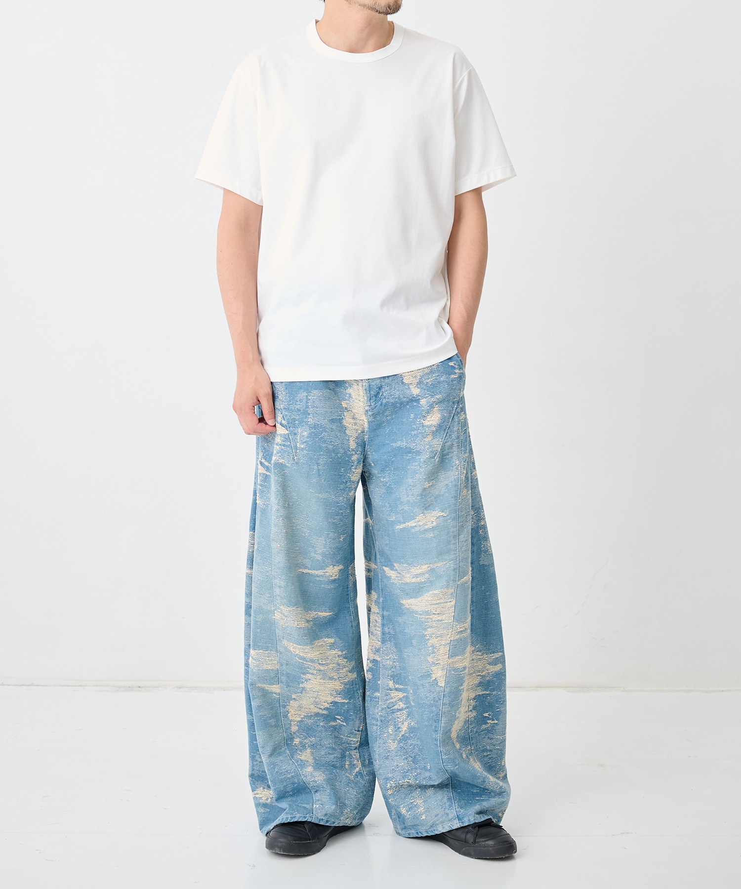 【ターク】TA26AW-PT035 DENIM CURVED PANTS TAAKK