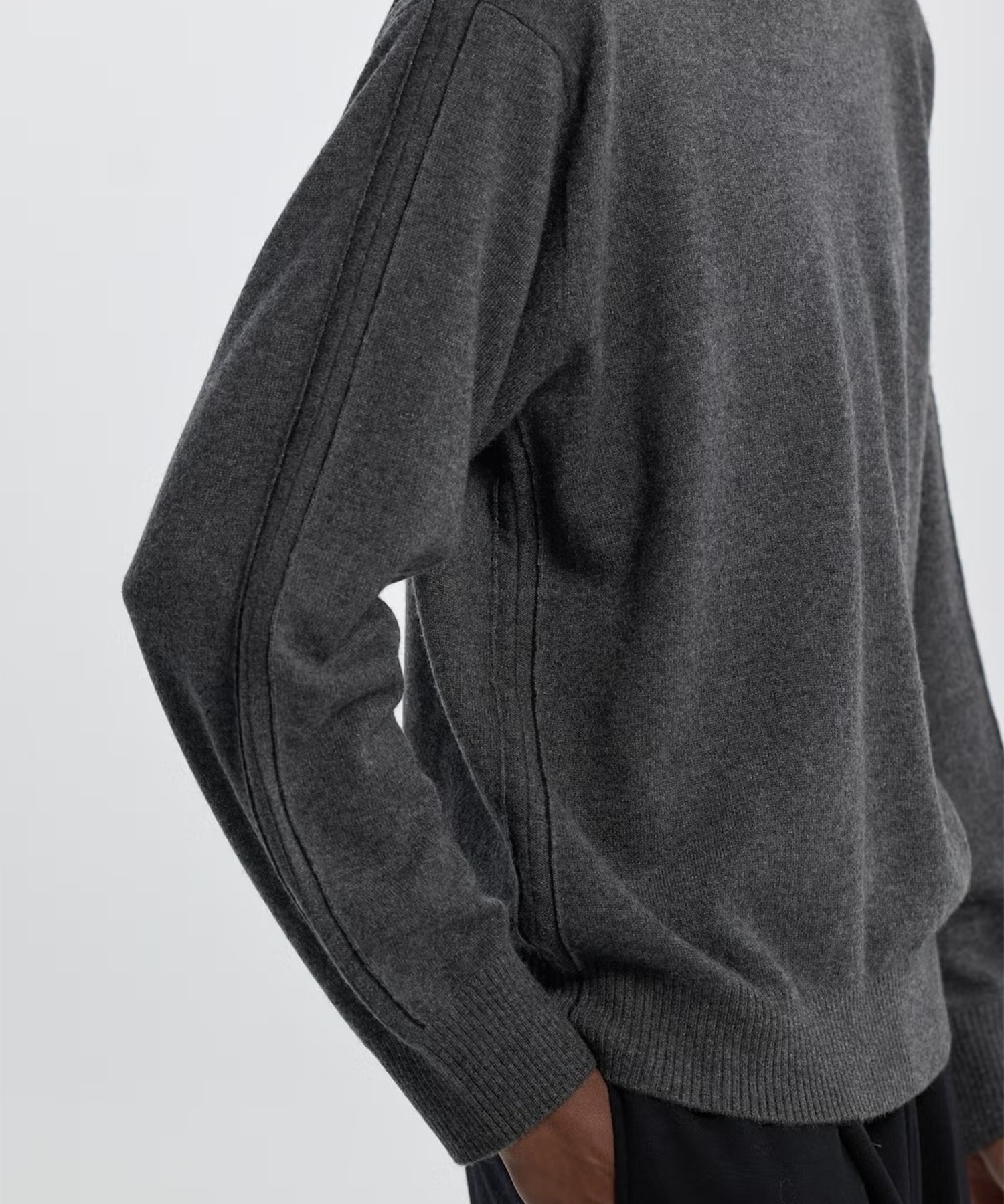 F-50-327 CASHMERE CREW NECK KNIT CINOH