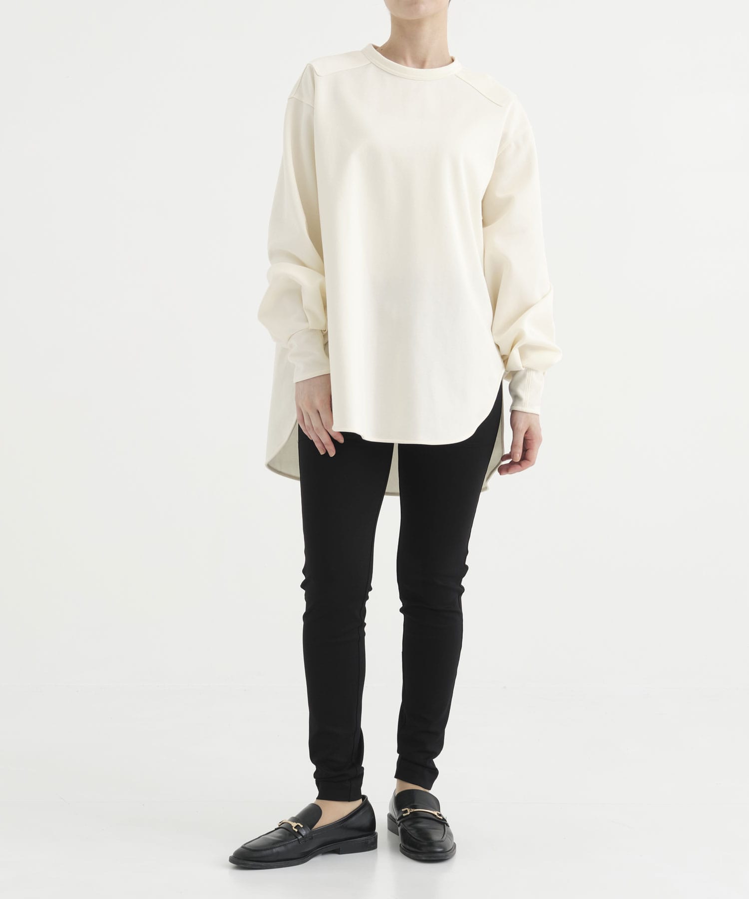 THE LONG SLEEVE COMAND T-SHIRT THE RERACS