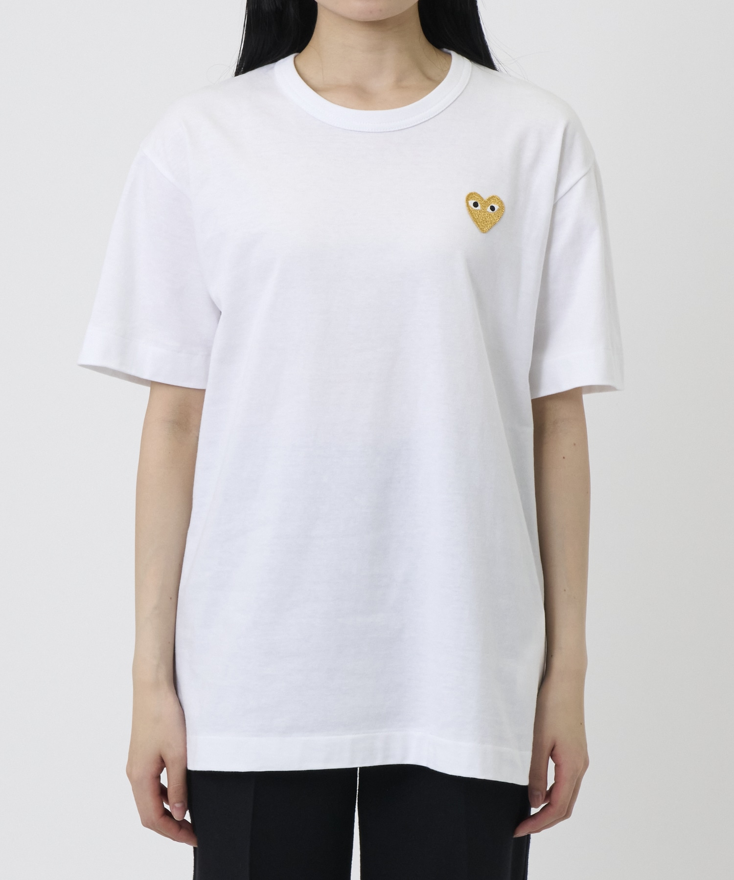 T-SHIRT GOLD EMBLEM GOLD HEART PLAY Comme des Garcons