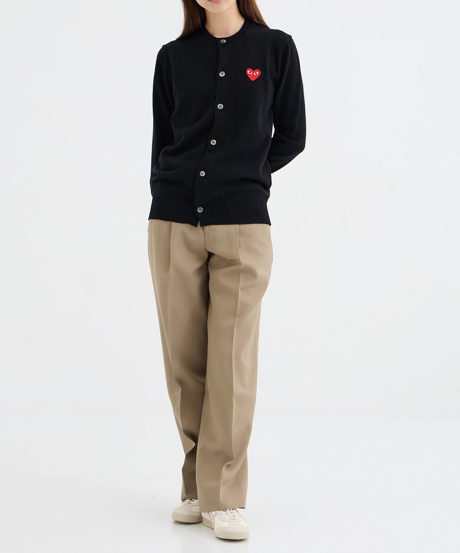 ROUND-NECK CARDIGAN REDEMBLEMRED HEART PLAY Comme des Garcons