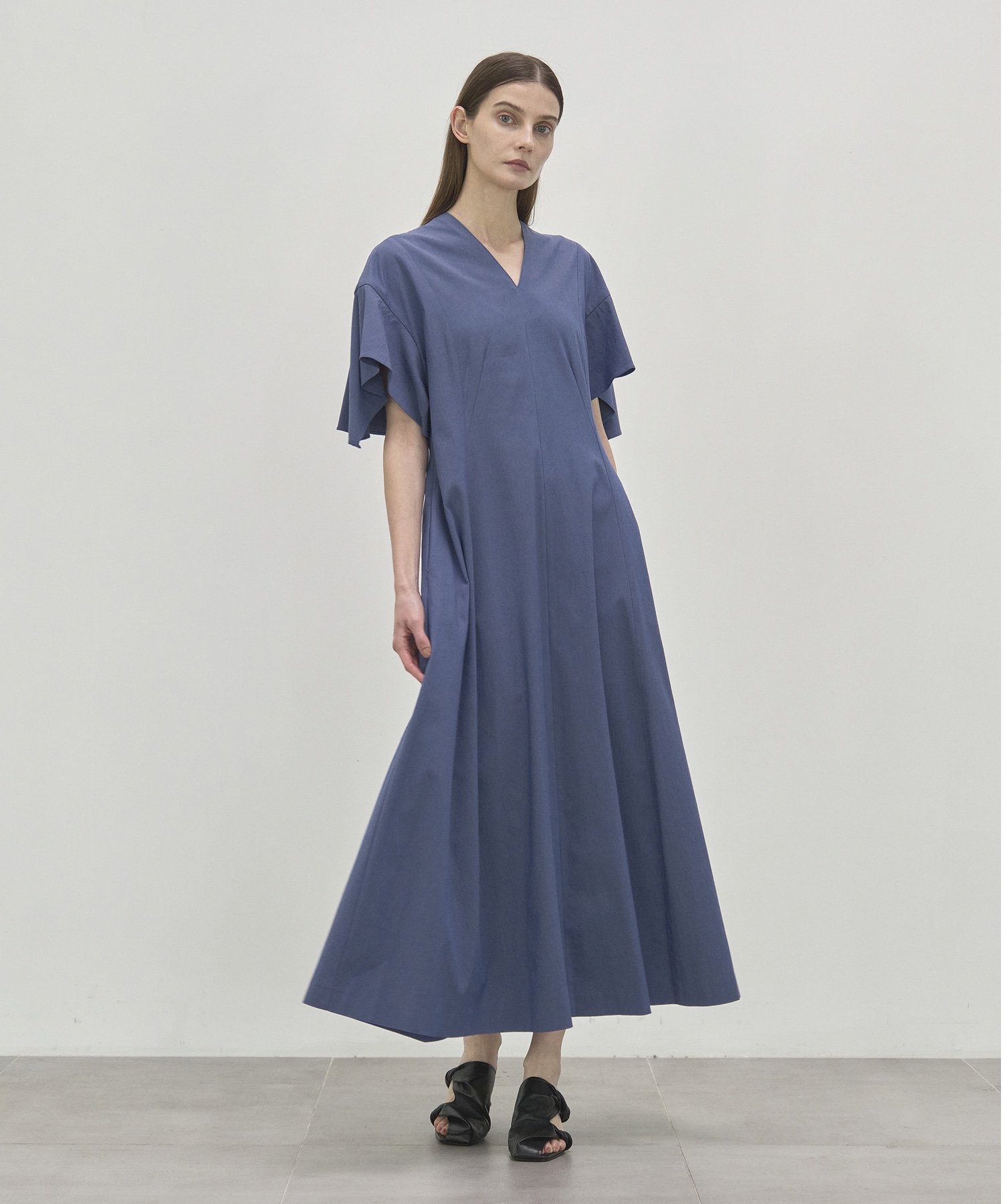 別注 Tamara drape sleeve dress BLU AKIRANAKA