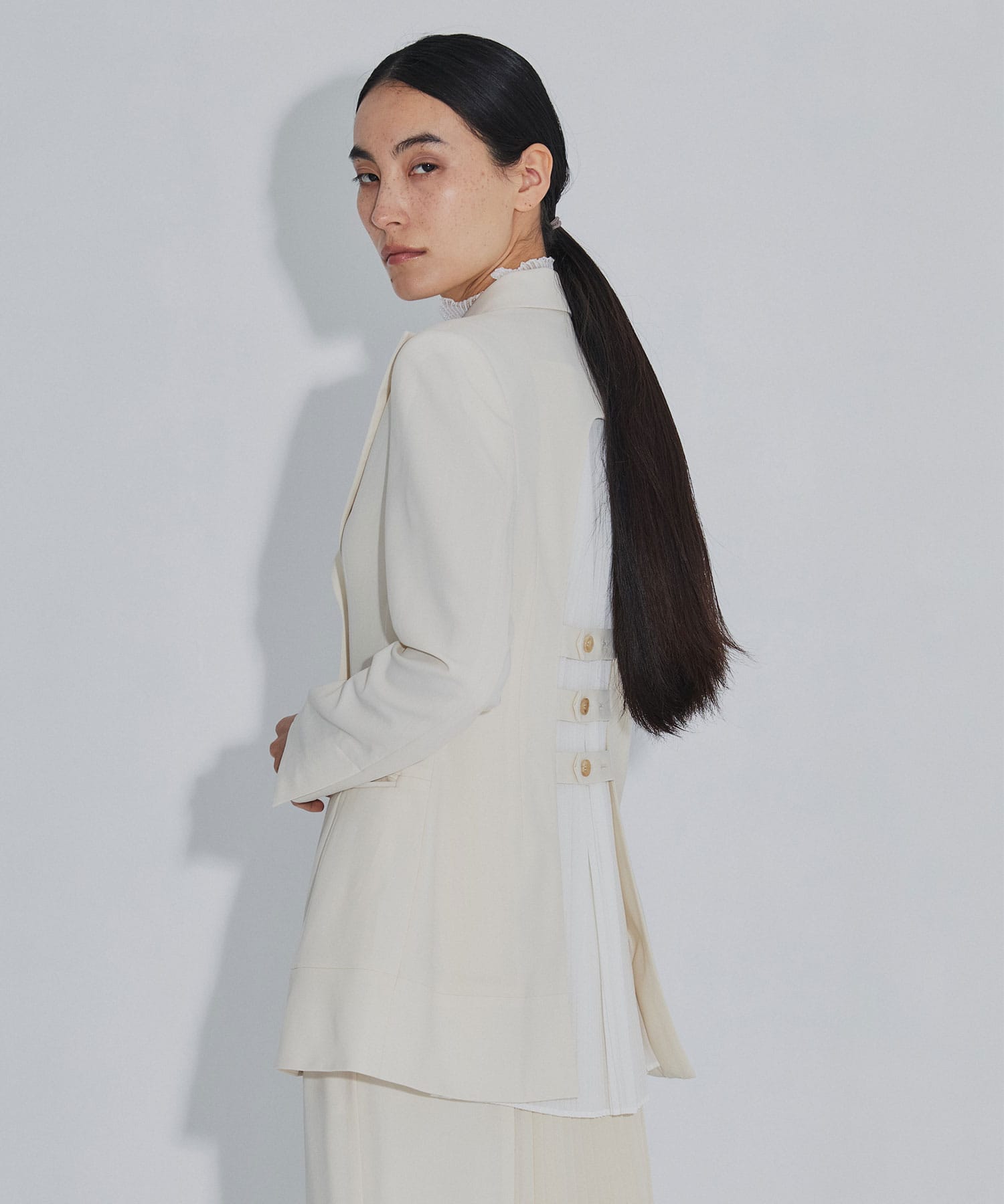 PLEATED PANEL JACKET FETICO