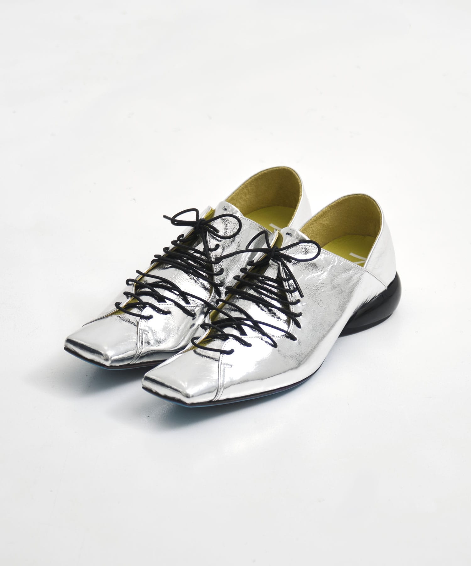 lace-up square toe  pumps MANA