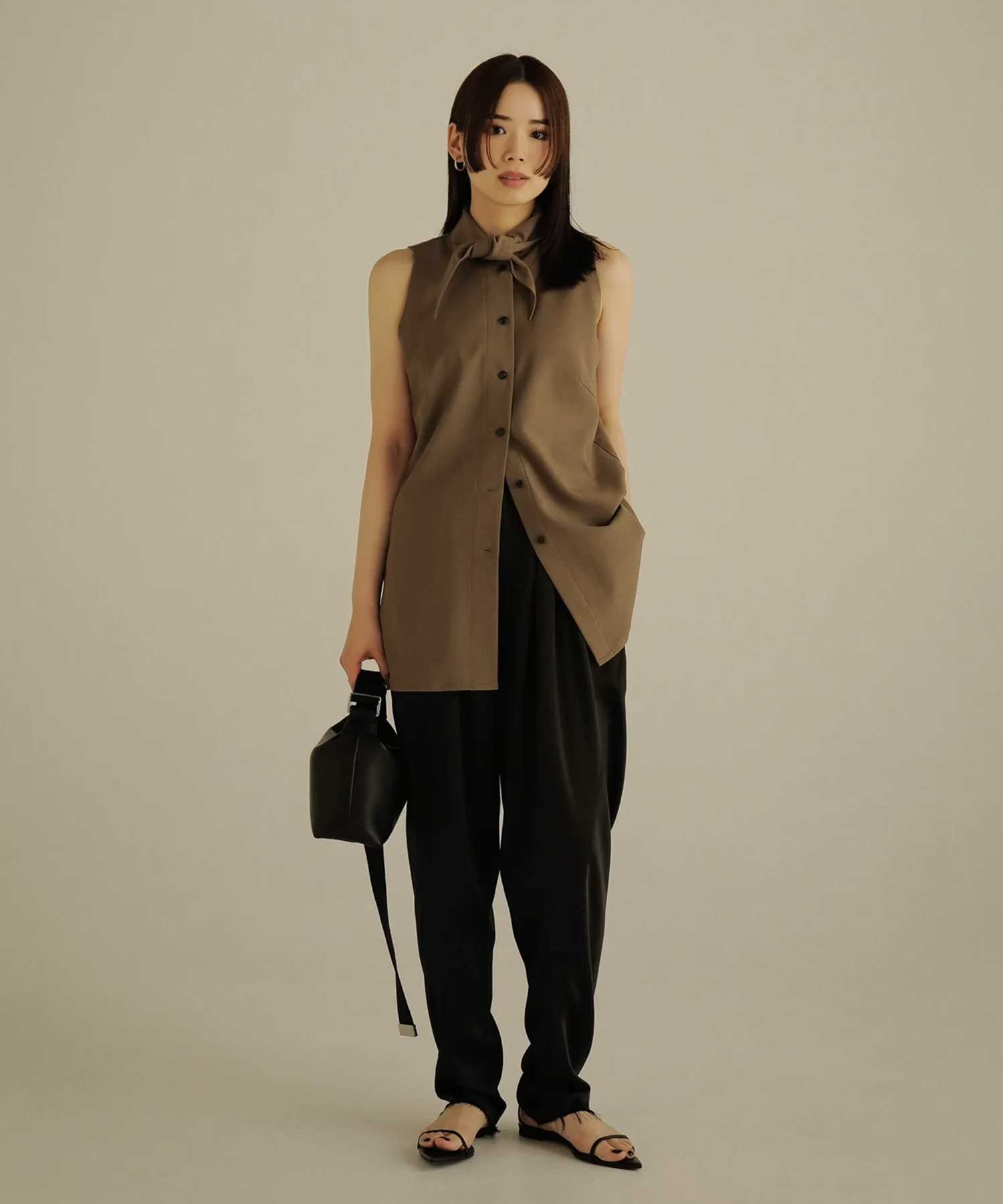 big collar blouse Louren